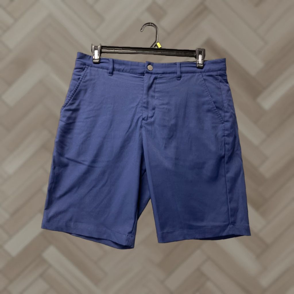 Vintage Kirkland Signature Men's Performance Golf Travel Casual Shorts Size 34 120-30 Size US 34 / EU 50 - 1 Thumbnail