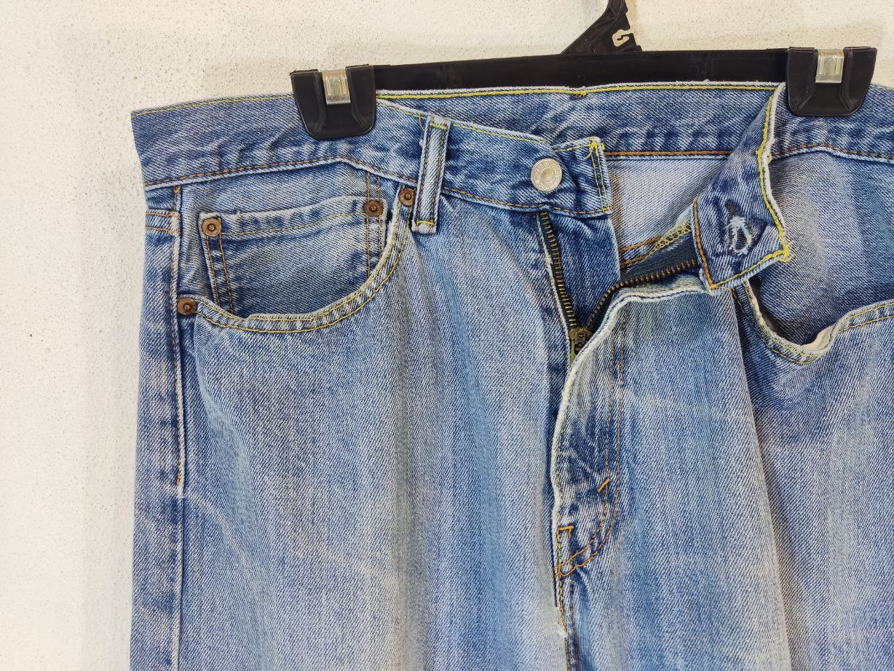 Levi's levis 505 relaxed fit distressed denim Size US 35 - 8 Thumbnail