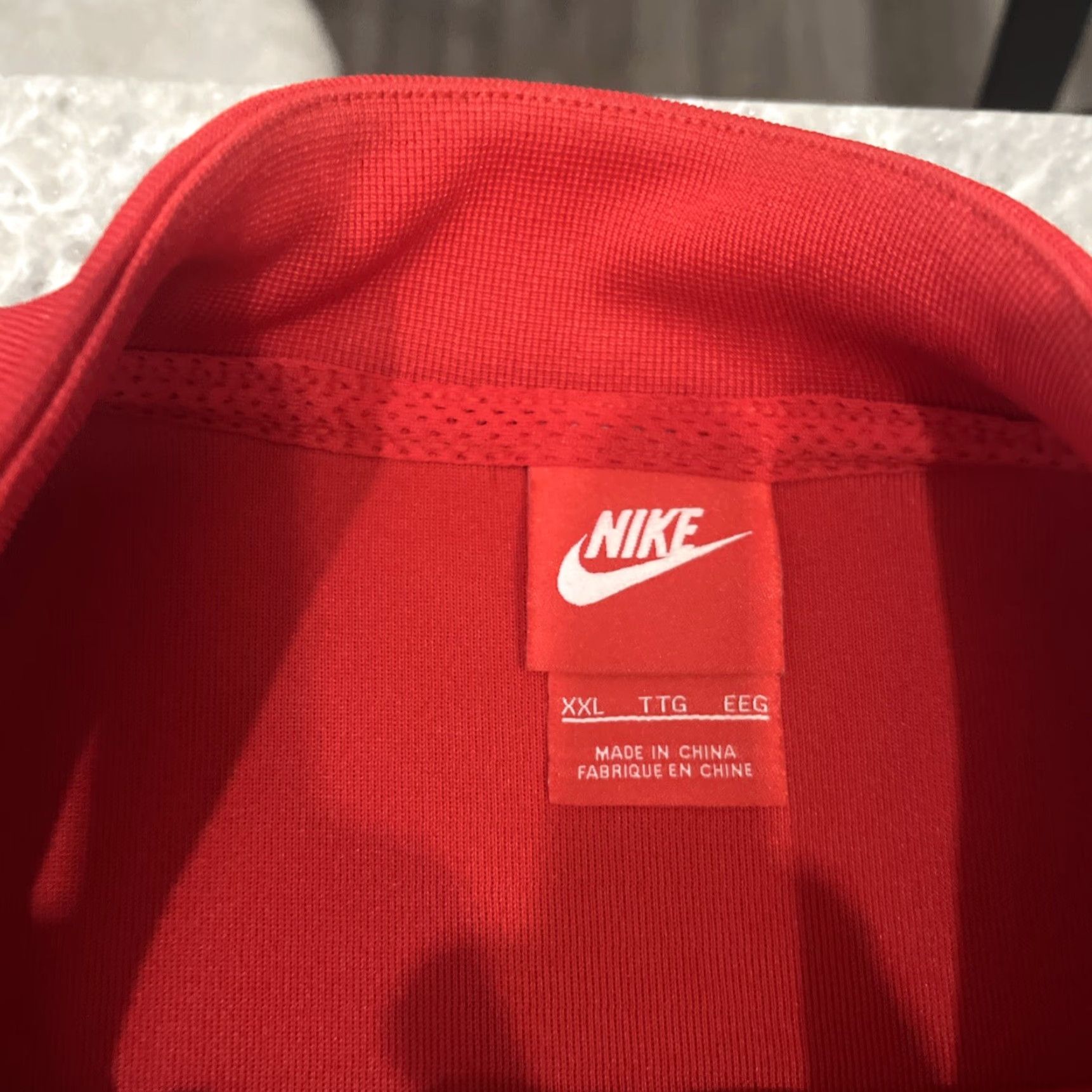 Nike VINTAGE Nike Jacket Track Men Red Running Track Size 2XL Full Zip Size US XXL / EU 58 / 5 - 4 Thumbnail