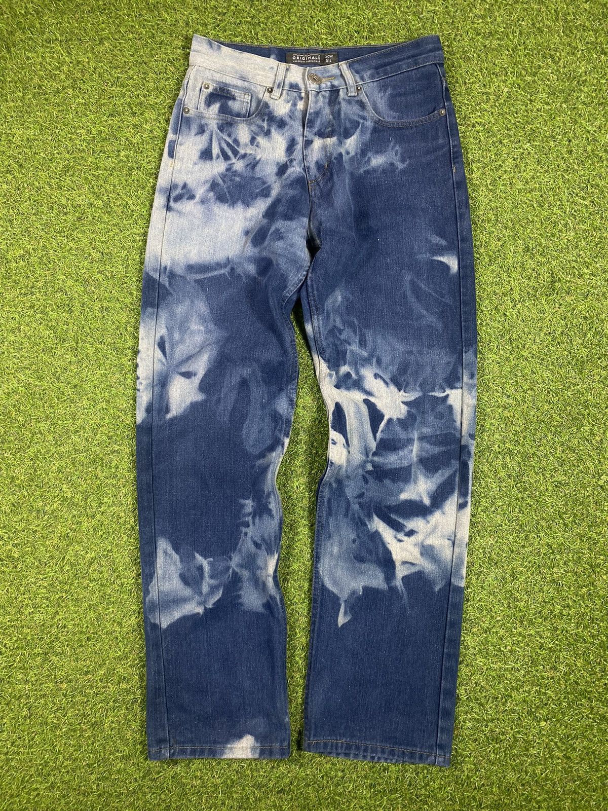 Japanese Brand Vintage Y2k Japanese jeans faded streetwear style size 30x31 Size US 30 / EU 46 - 1 Thumbnail