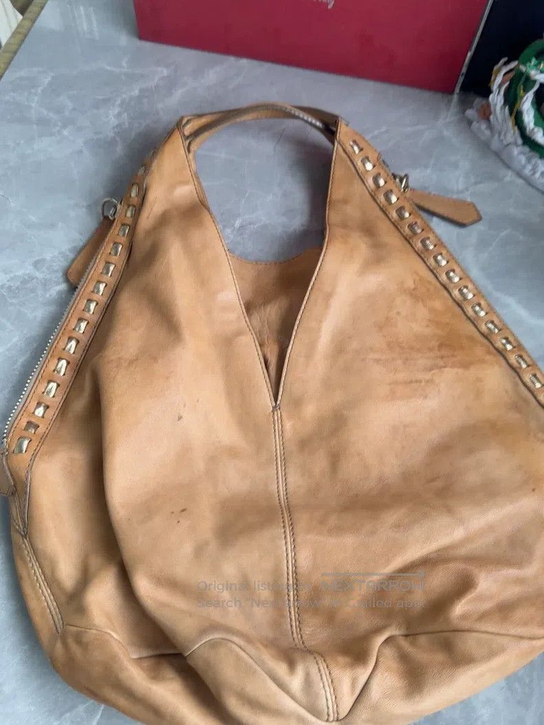 Givenchy Givenchy Brown Dinosaur Egg Bag Size ONE SIZE - 3 Thumbnail