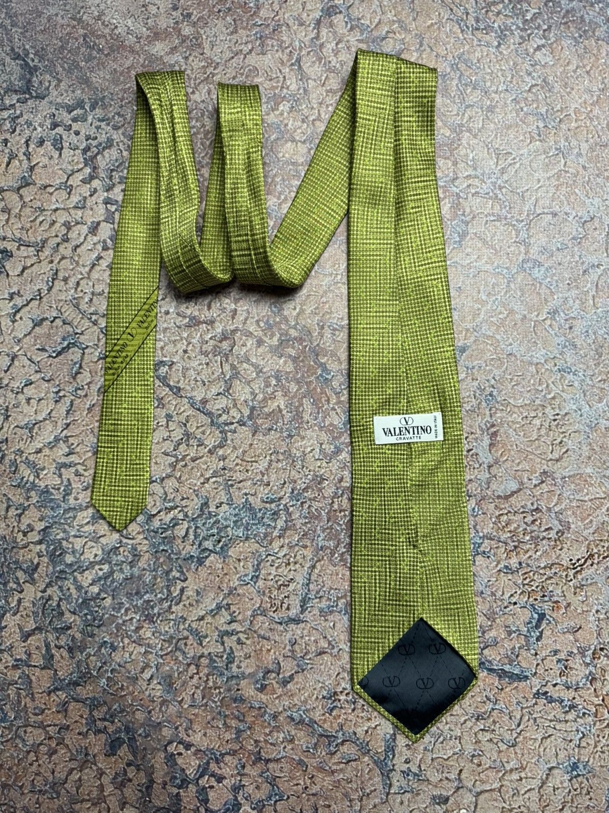 Valentino × Vintage Vintage VALENTINO tie made in Italy🇮🇹 Size ONE SIZE - 6 Thumbnail