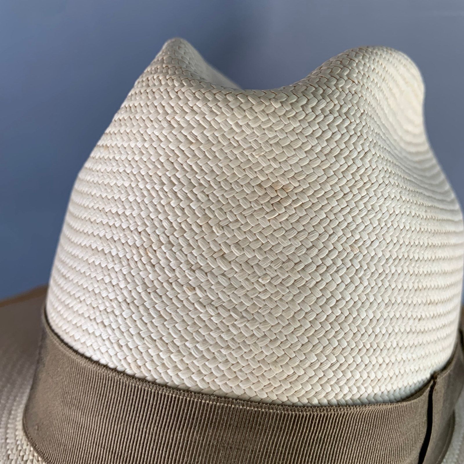 Barneys New York BARNEY'S NEW YORK Size S Beige Taupe Woven Straw Fedora Size ONE SIZE - 6 Thumbnail