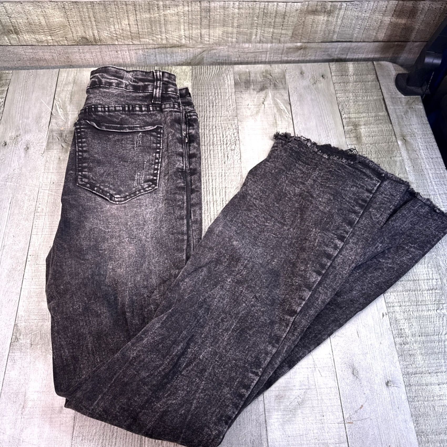 Vintage VINTAGE Elite Jeans Women’s Flare Jeans Distressed Black 3 X 26 Womens Size 26" / US 2 / IT 38 - 3 Thumbnail
