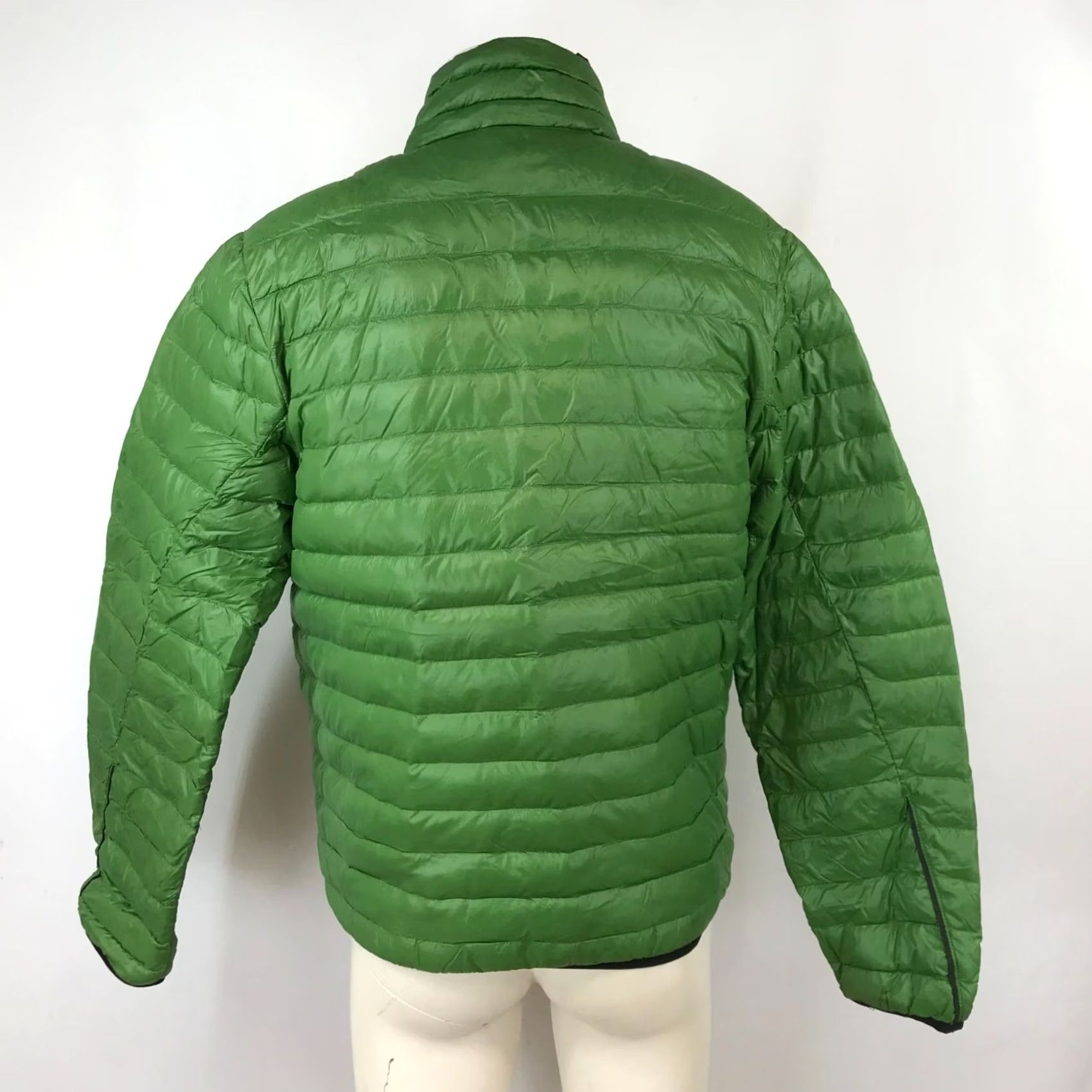 Adidas ADIDAS Mens Medium Green Full Zip Down Jacket Coat Jacket Down Puffer Full Zip Mens Medium Green ADIDAS coat jacket for outdoors layering Size US M / EU 48-50 / 2 - 5 Thumbnail