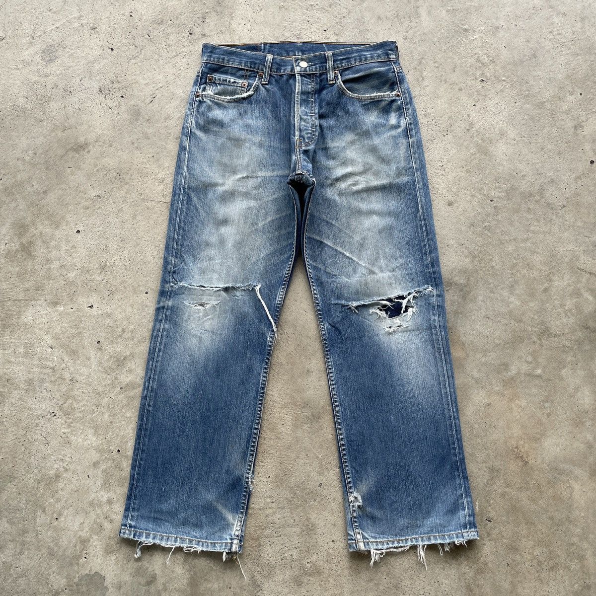 Levi's Levi’s 501 Vintage Distressed Faded Jeans Denim Pants W31 Size US 31 - 1 Thumbnail