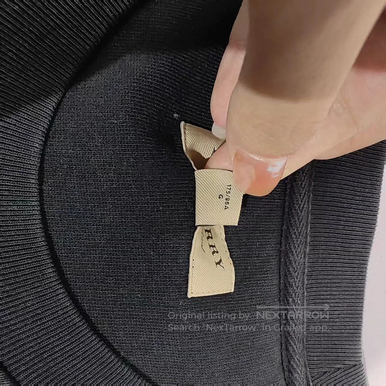 Burberry classic black burberry sweatshirt in large size. Size US L / EU 52-54 / 3 - 5 Thumbnail