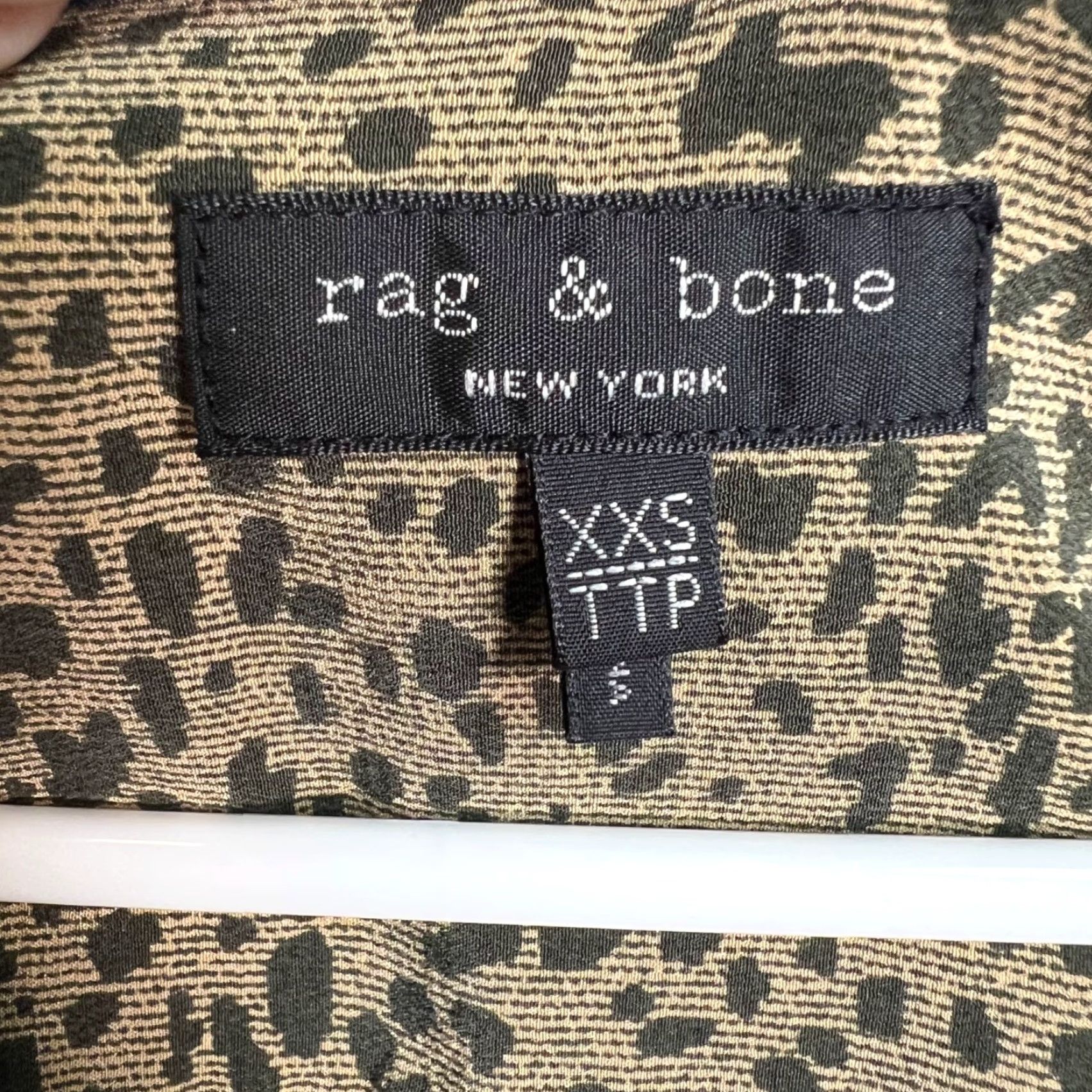 Rag & Bone RAG & BONE Vintage Silk Leopard Print Blouse Long Sleeve Womens XXS Brown V-Neck Size XXS / US 00 / IT 34 - 3 Thumbnail