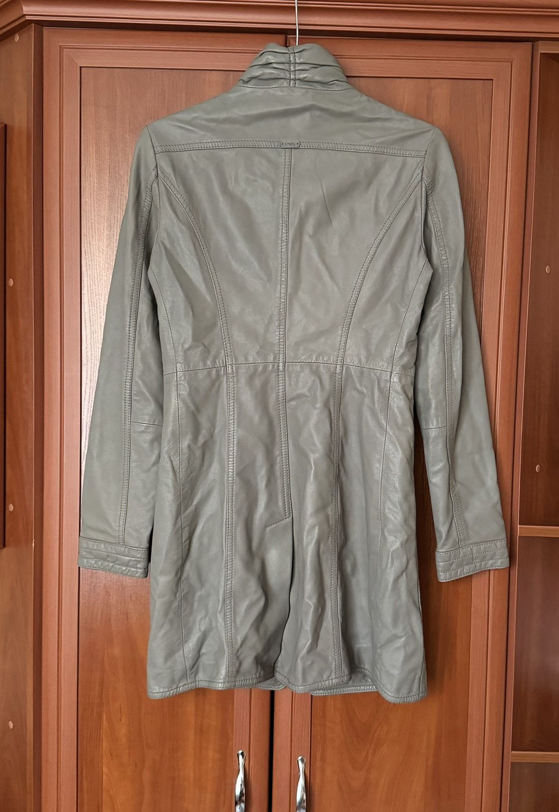 Armani × Emporio Armani Emporio Armani Jeans I38/US4/F34 long leather jacket coat Size S / US 4 / IT 40 - 23 Thumbnail