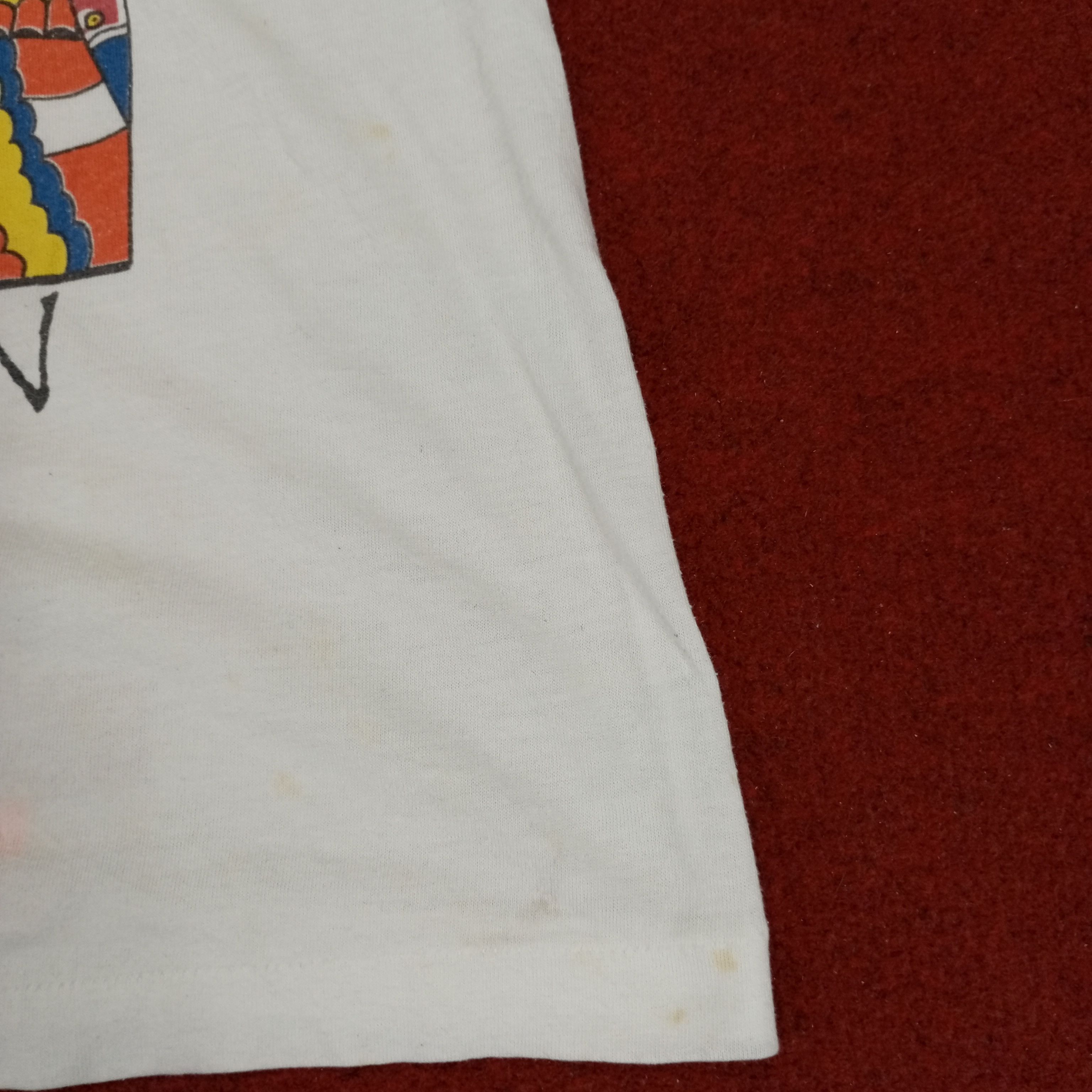 Vintage Guavaberry Sint Maarten Art Design Streetwear Style Tshirt Size US L / EU 52-54 / 3 - 13 Thumbnail