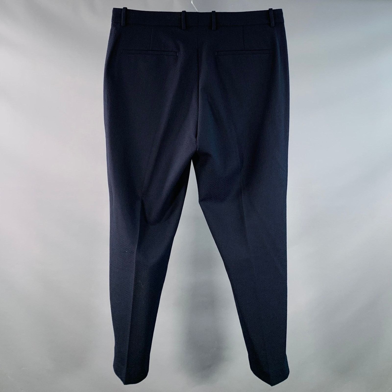 Theory THEORY Logan Navy Waffle Textured Polyester Tapered Pants Size US 34 / EU 50 - 3 Thumbnail