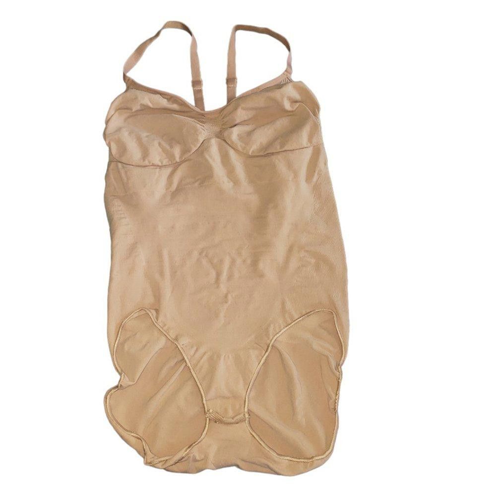 Designer CT1462 NWOT SKIMS SCULPTING B.S. BRIEF WITH SNAPS SIENNA S Size ONE SIZE - 3 Thumbnail