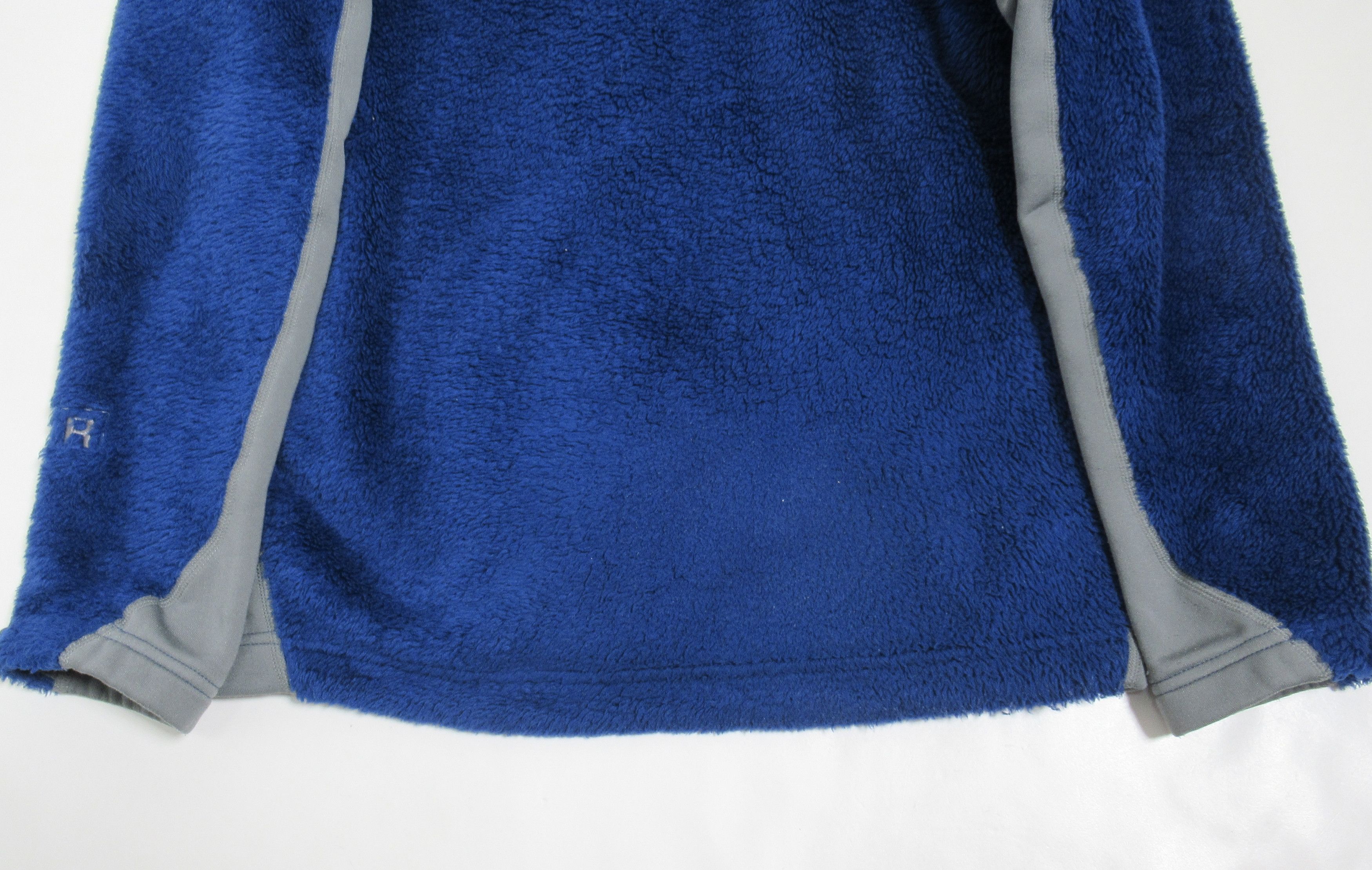 Patagonia Patagonia R3® Hi-Loft Jacket Channel Blue CHB 25700F0 Size M Size US M / EU 48-50 / 2 - 12 Thumbnail