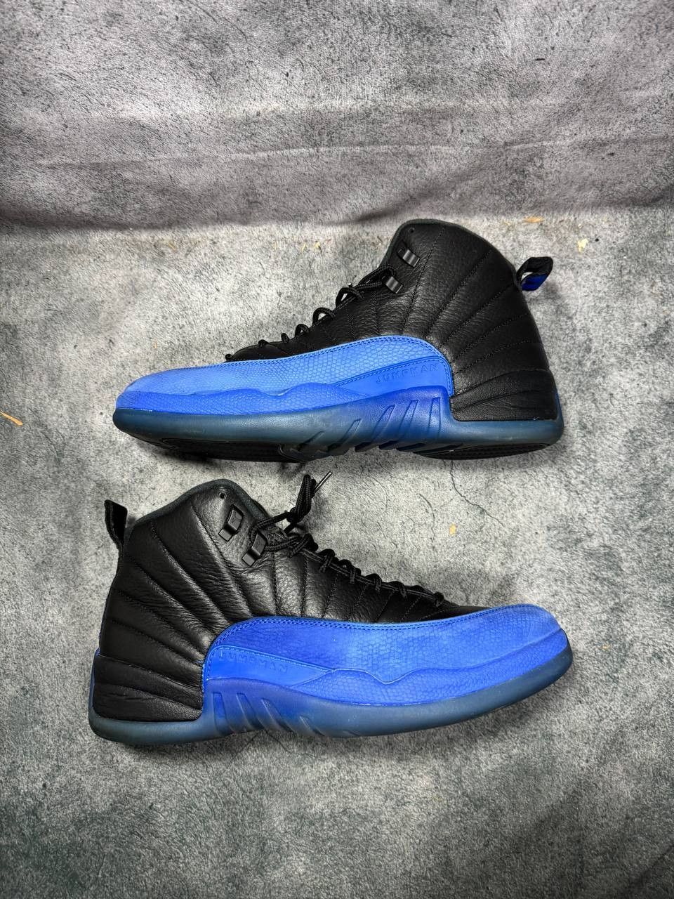 Jordan Brand Size 13 | Jordan 12 Game Royal No Box | Pre-Owned Size US 13 / EU 46 - 6 Thumbnail