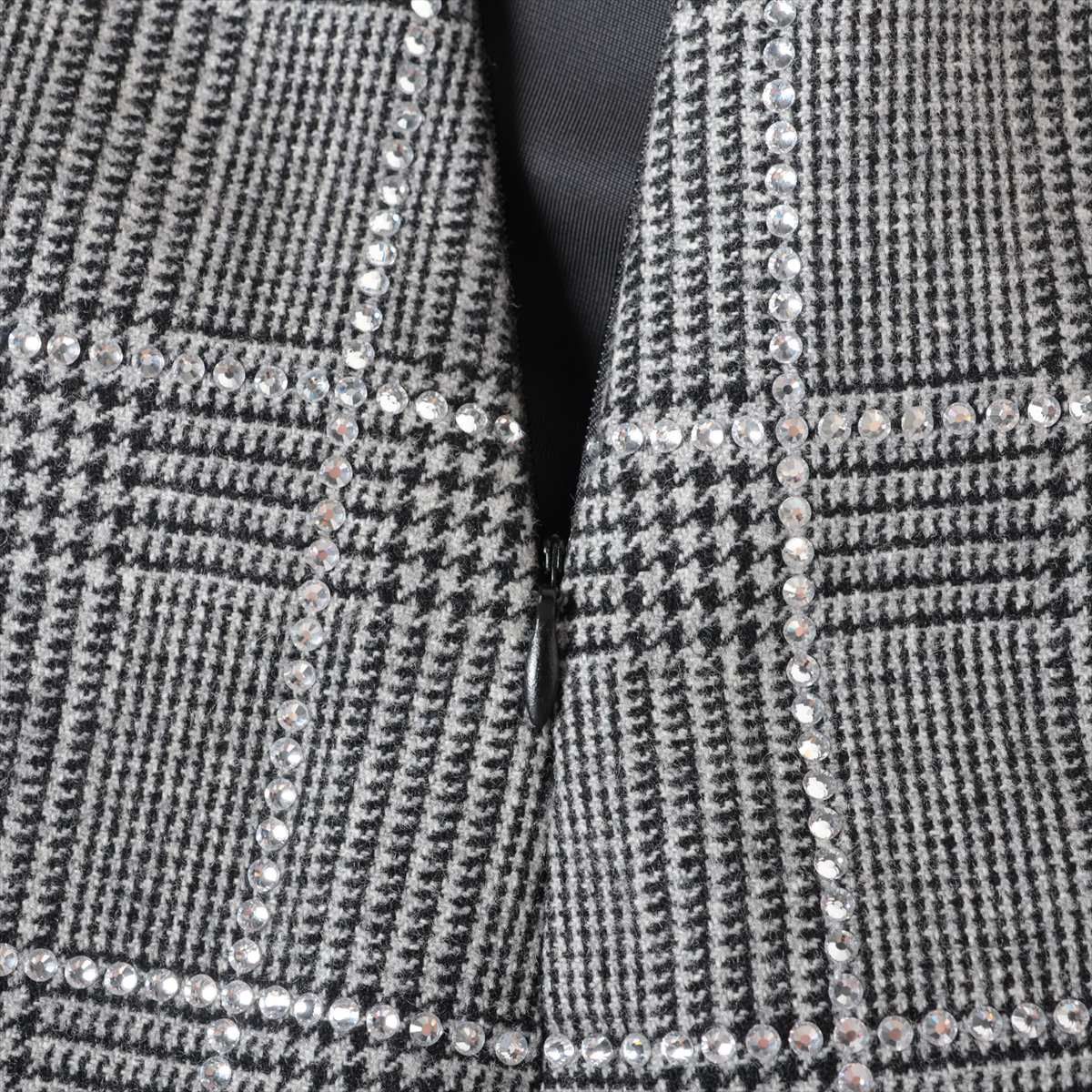 Miu Miu Plaid Rhinestone Wool Skirt Size 25" / US 0 / IT 36 - 3 Thumbnail