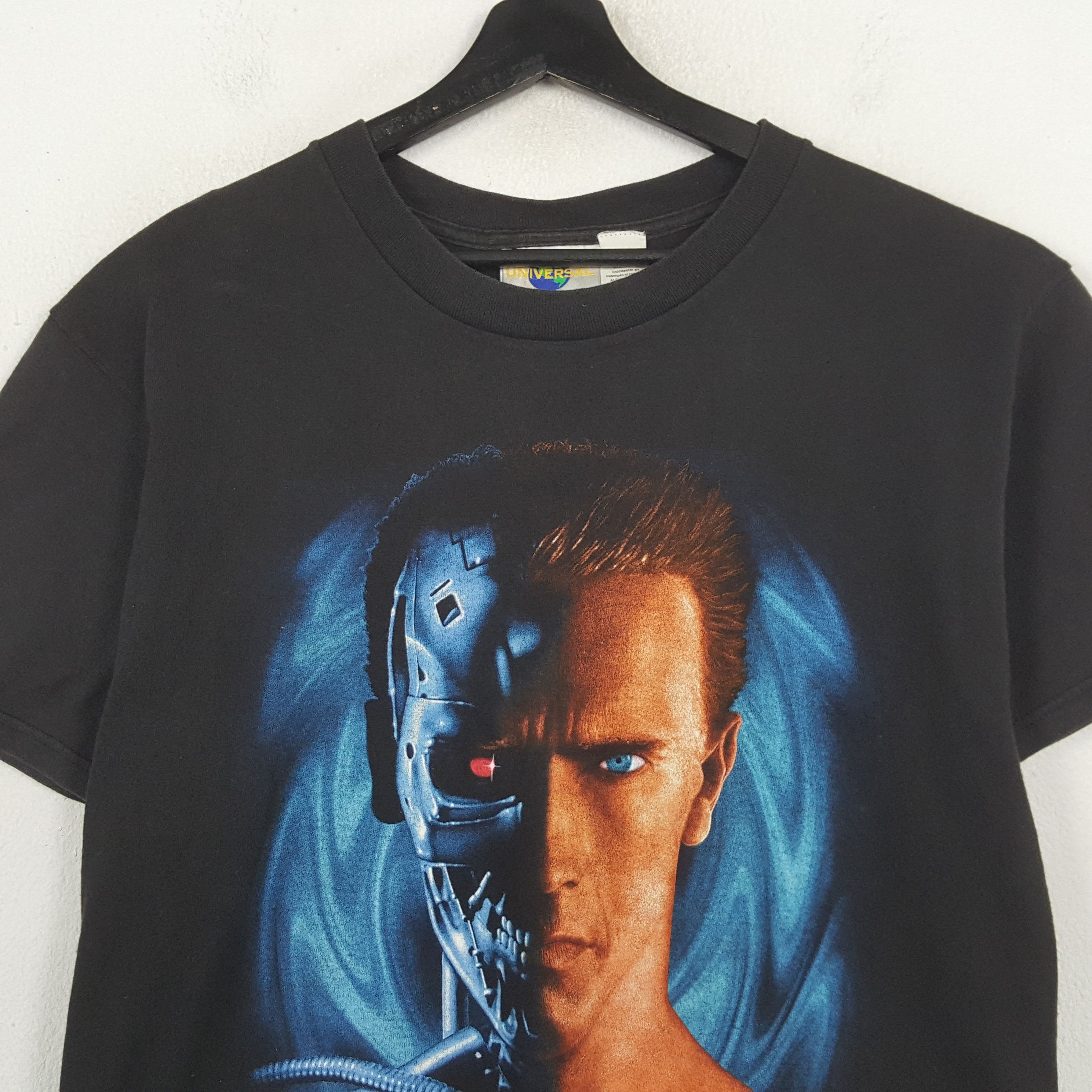 Universal Studios Terminator 2 Action Movie Tshirt RR16 Size US M / EU 48-50 / 2 - 2 Thumbnail