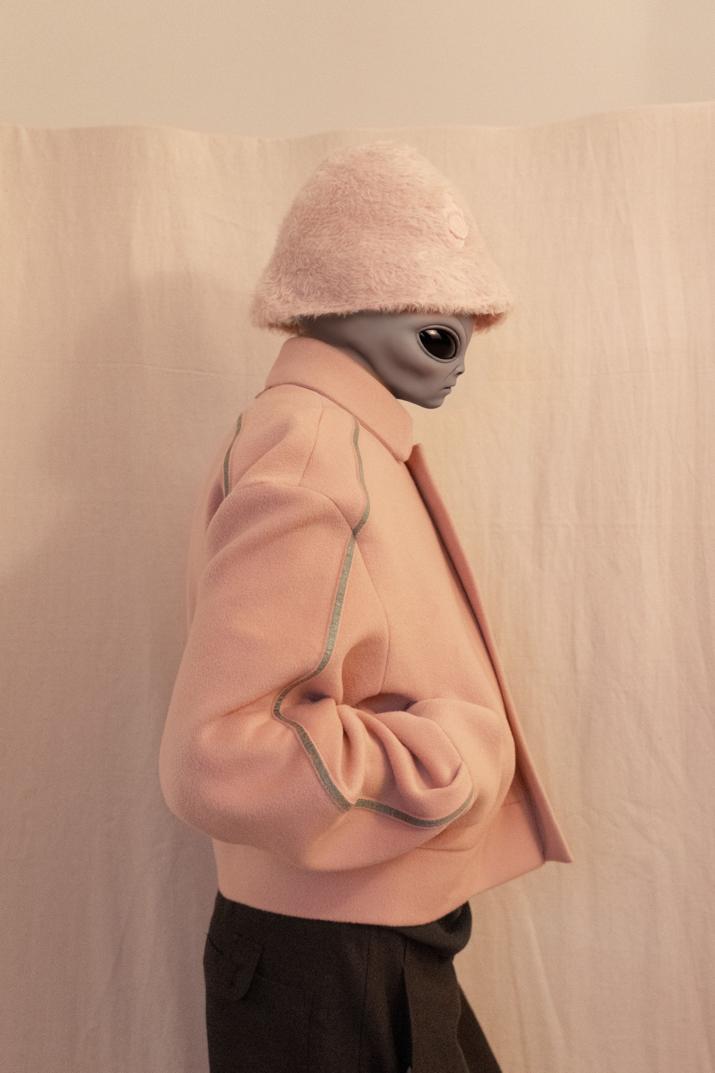 JW Anderson × Moncler Moncler Genius x JW Anderson Pink Fuzzy Hat Size ONE SIZE - 2 Thumbnail