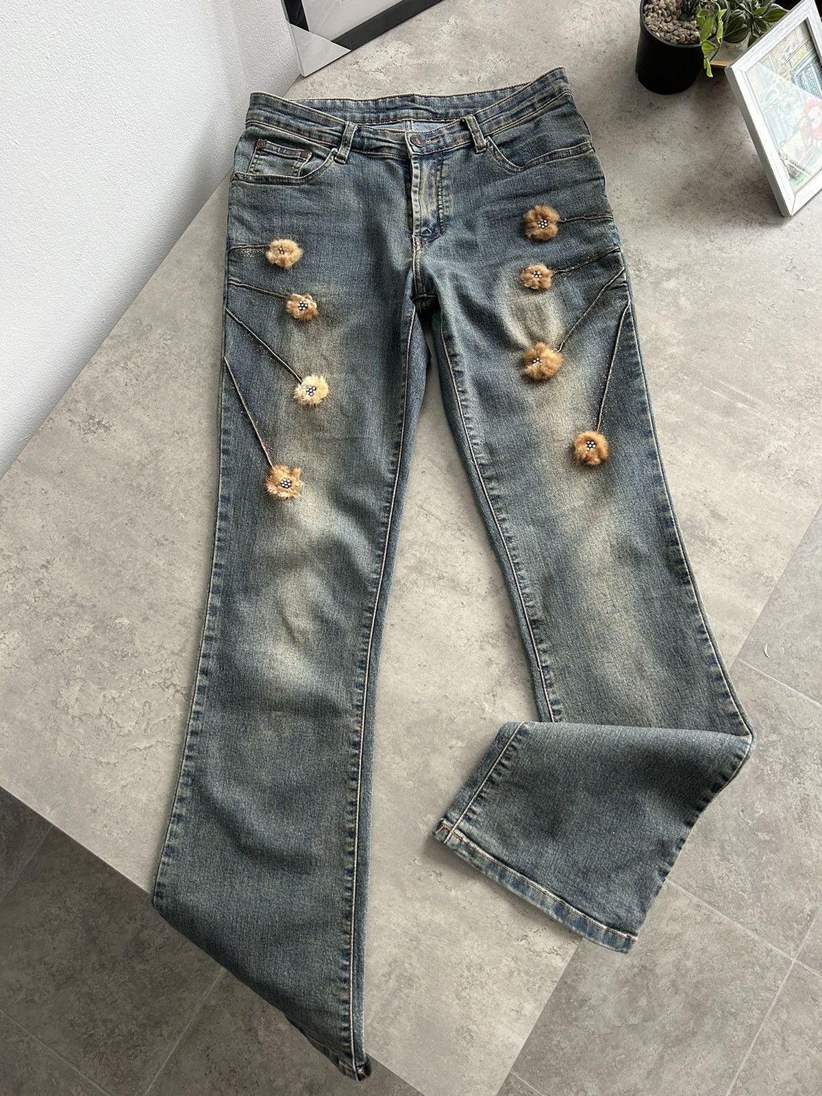 Vintage Vintage Washed Fur Low Rise Jeans Y2K Size 26" / US 2 / IT 38 - 3 Thumbnail