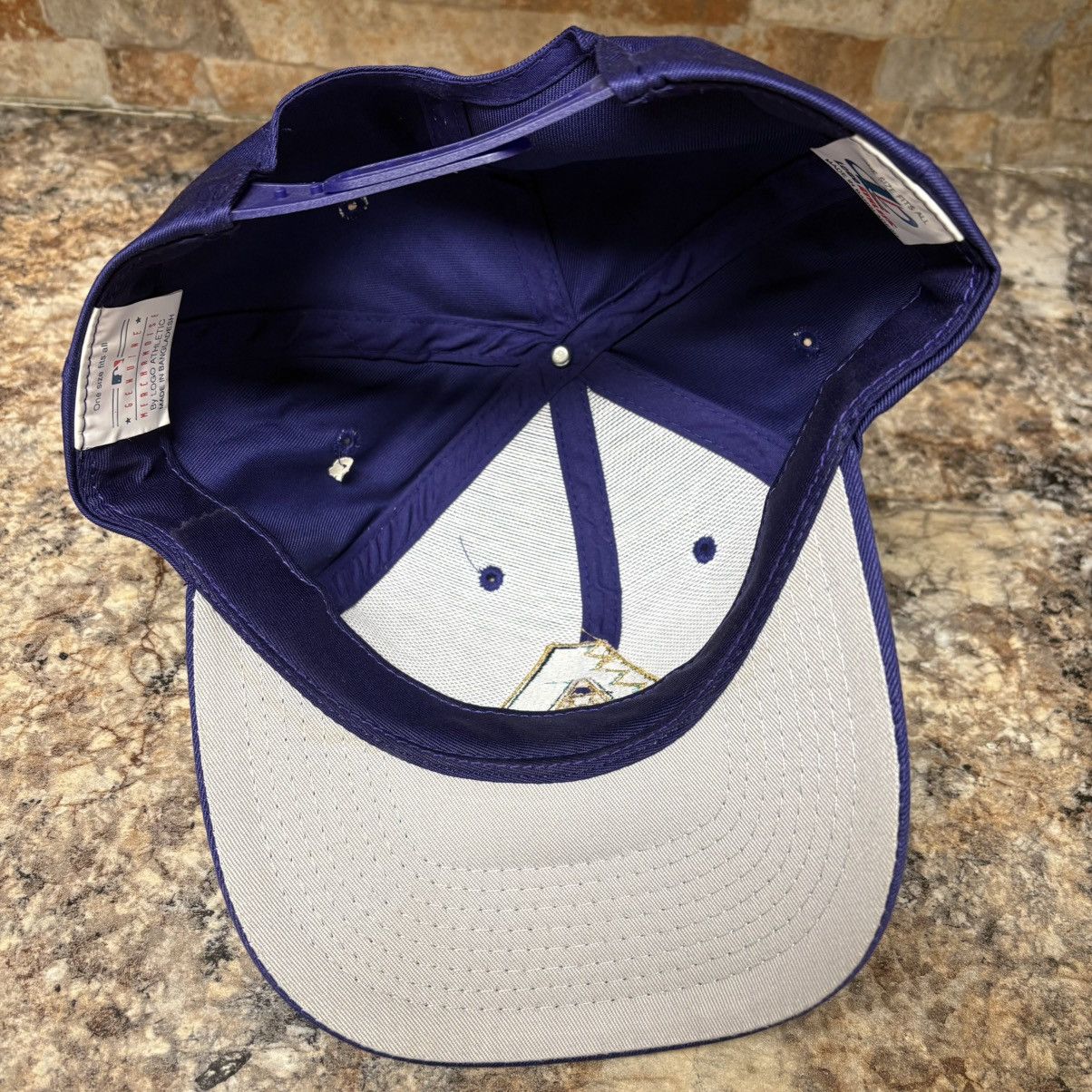 Logo Athletic Vintage Arizona Diamondbacks Logo Athletic Snapback Hat Size ONE SIZE - 5 Thumbnail