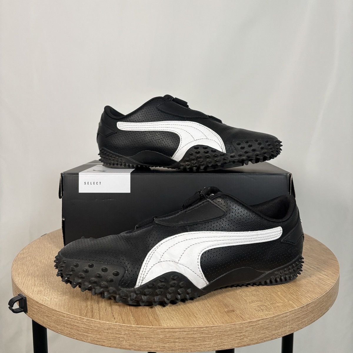 Puma Puma Mostro Black & White Used 9.5M Size US 9.5 / EU 42-43 - 1 Thumbnail