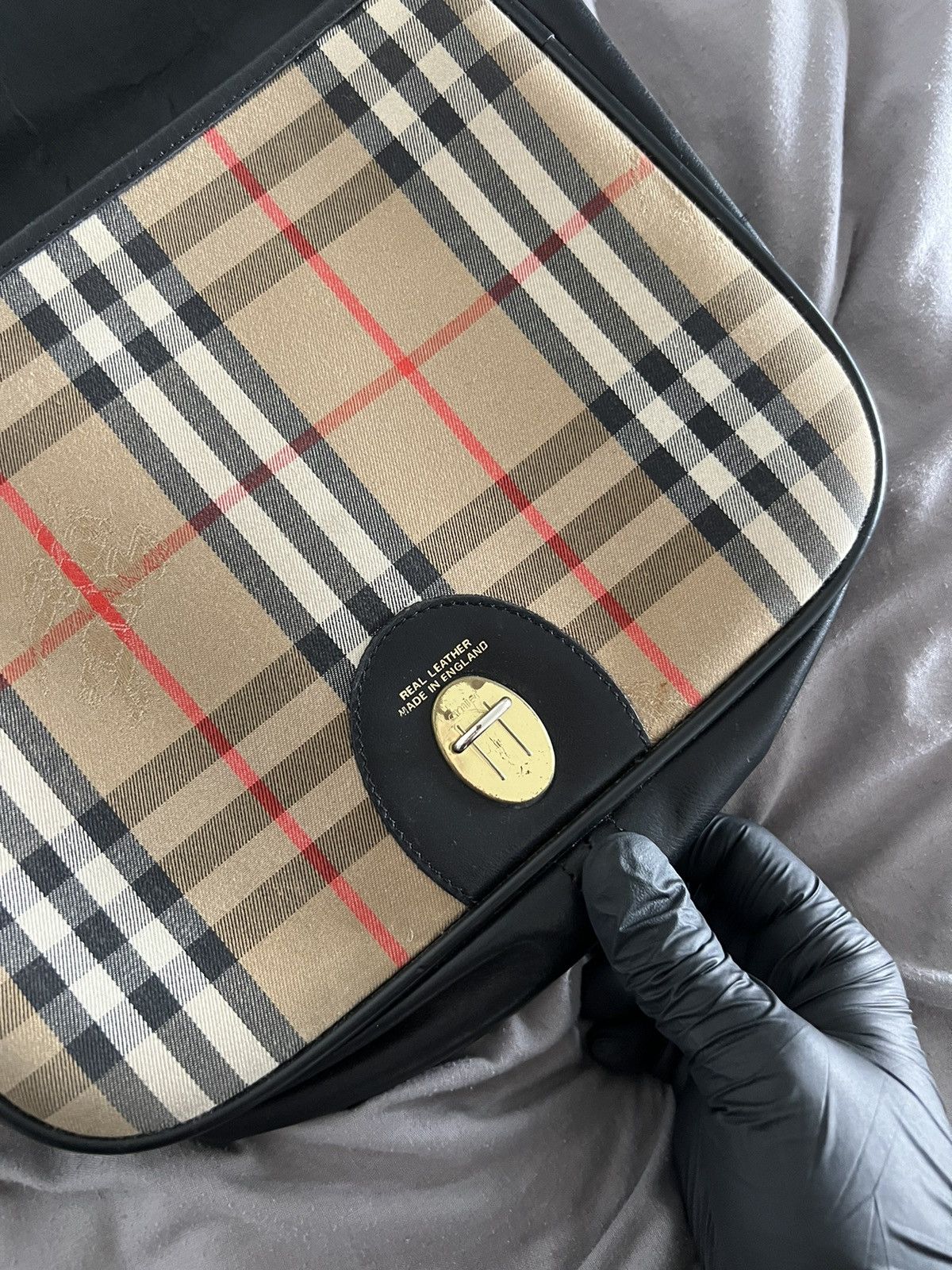 Burberry VINTAGE BURBERRYS NOVA CHECK CROSSBODY LEATHER BAG Size ONE SIZE - 17 Thumbnail