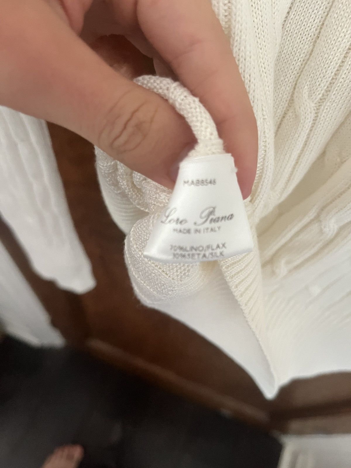 Loro Piana Loro Piana cream cardigan size 42/10 Size M / US 6-8 / IT 42-44 - 6 Thumbnail