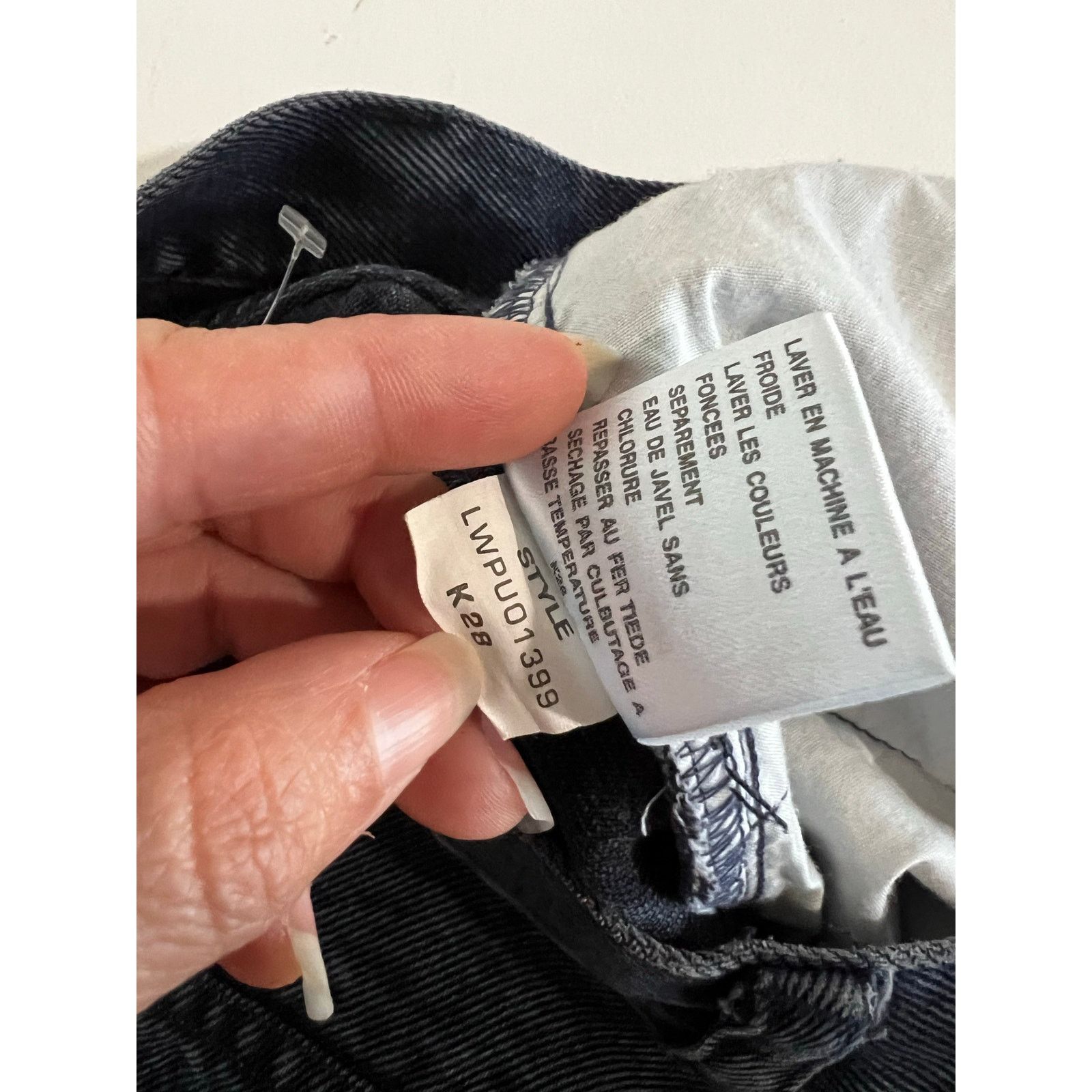 Liz Claiborne Vintage Womens Petite High Rise Tapered Leg Denim Blue Jeans Size 27" / US 4 / IT 40 - 4 Thumbnail