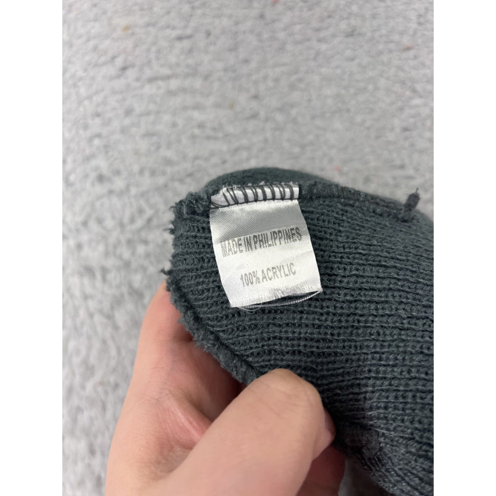 Giro Giro Beanie Toque Adult One Size Gray Knit 100% Acrylic Snowboard Ski Size ONE SIZE - 6 Thumbnail