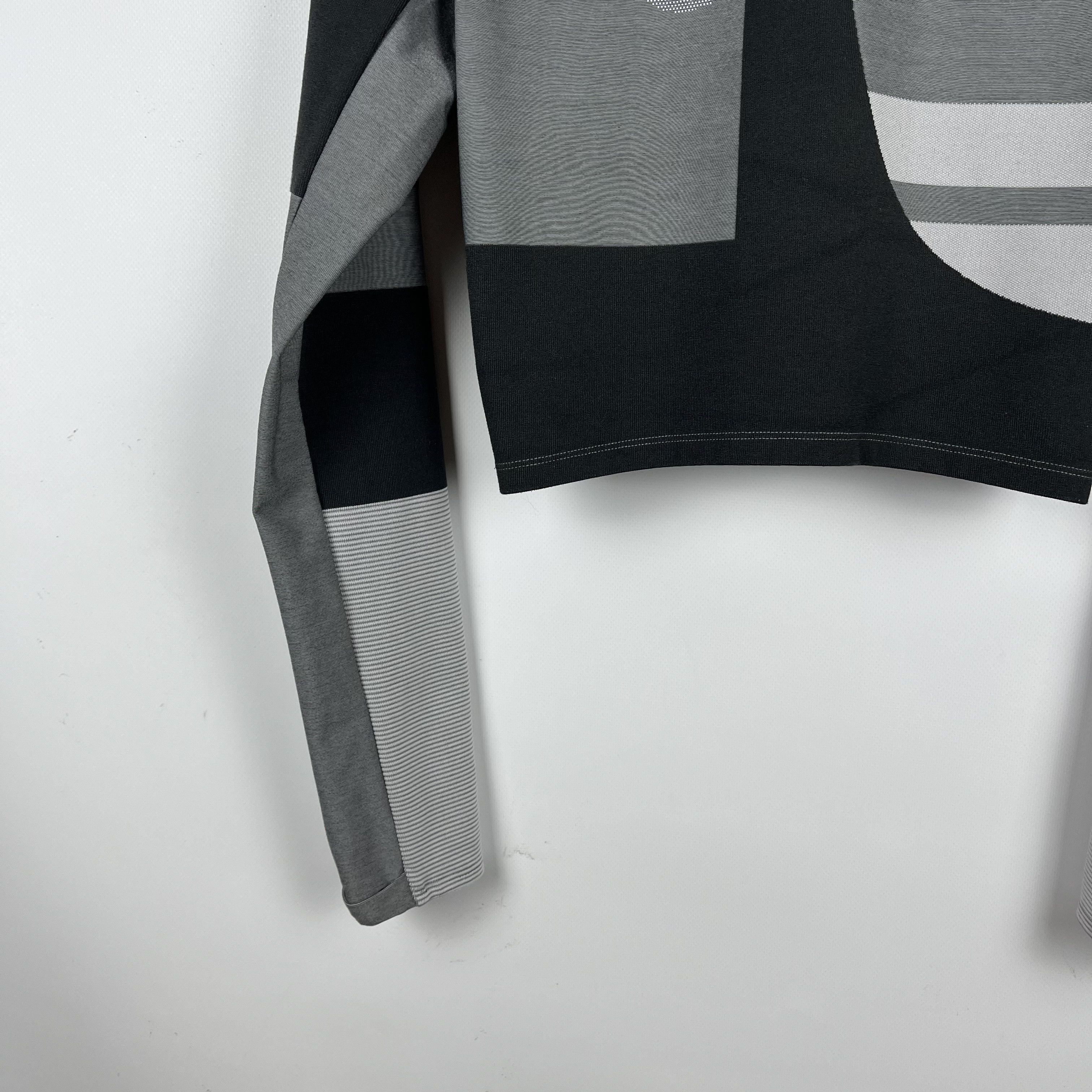 Nike × Off-White Nike X Off White Big Logo Easy Run Top Size XL / US 12-14 / IT 48-50 - 4 Thumbnail