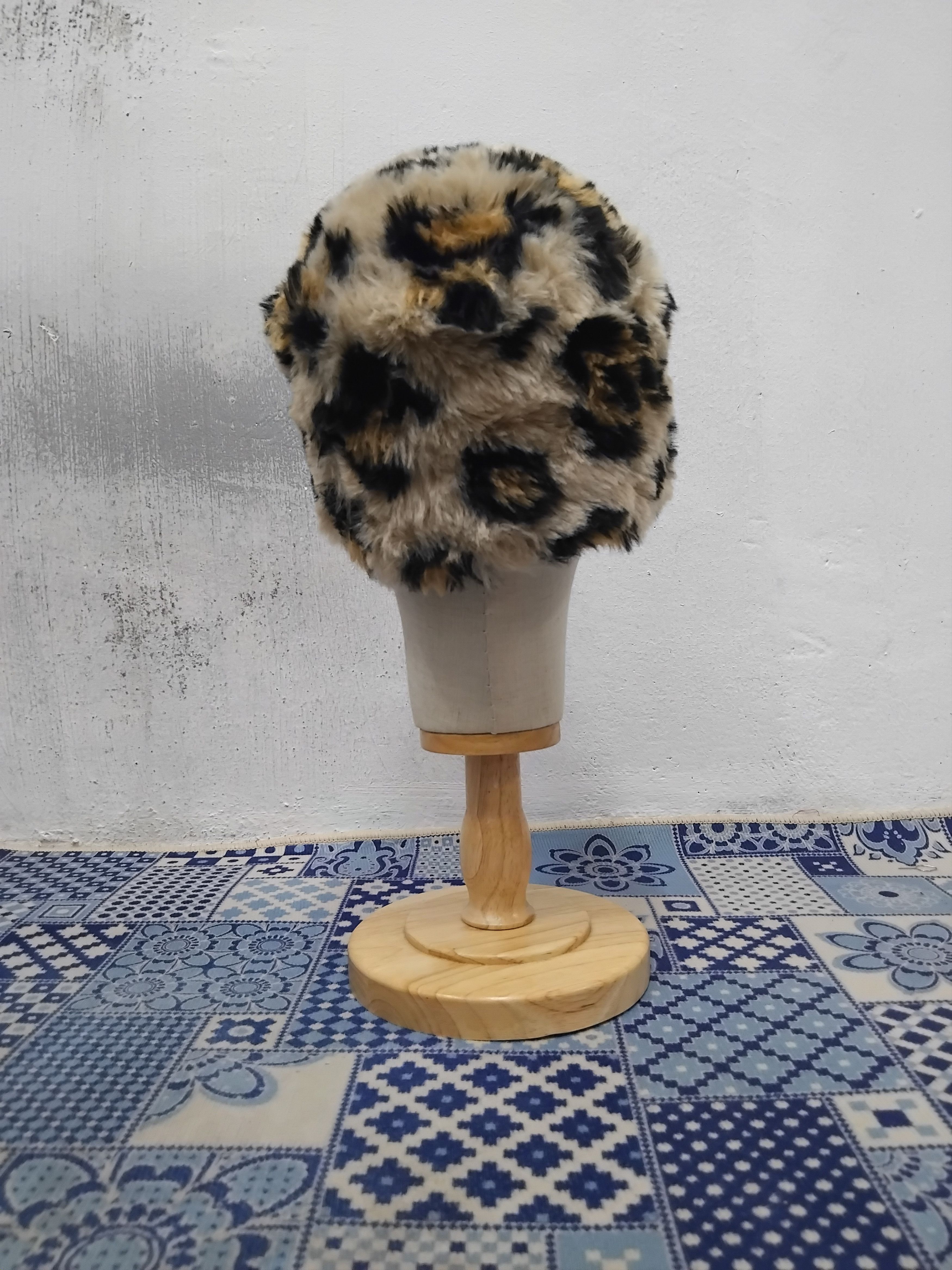 Isamu Katayama Backlash Grevi leopard inspired Made in Italy dagesthan style hat Size ONE SIZE - 6 Thumbnail