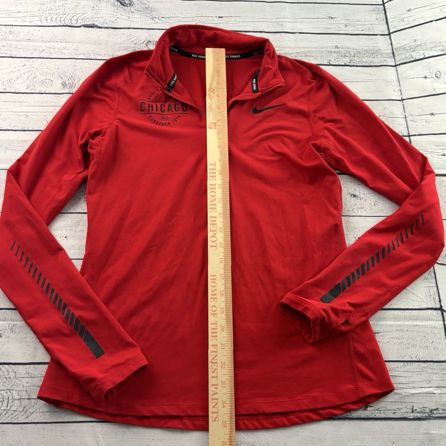 Nike VINTAGE Nike Dri-Fit 2016 Chicago Marathon 1/4 Zip Pullover Jacket Women's Small Red Size S / US 4 / IT 40 - 4 Thumbnail