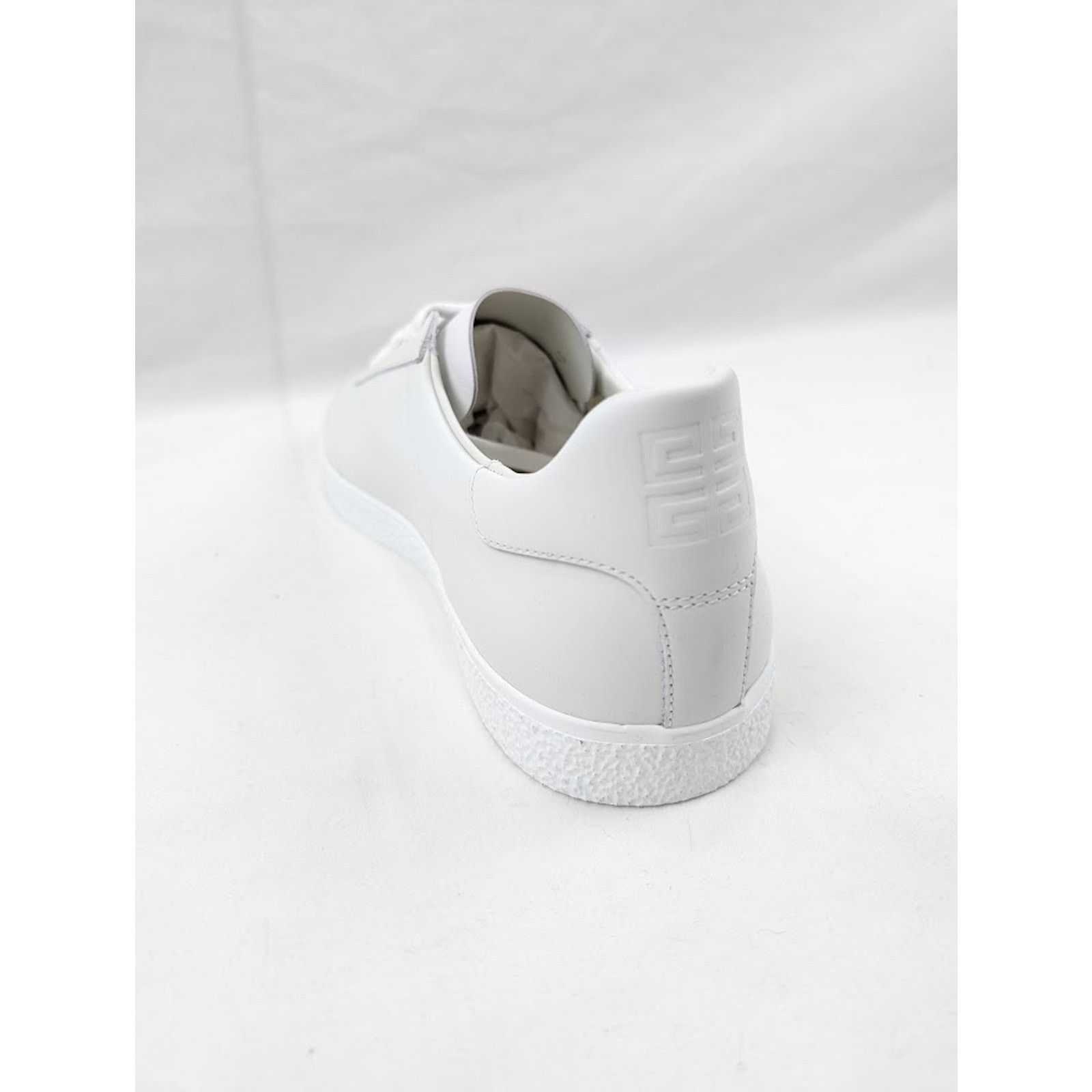 Givenchy o1rshd1 Low-Top Sneakers in White Size US 12 / EU 45 - 11 Thumbnail