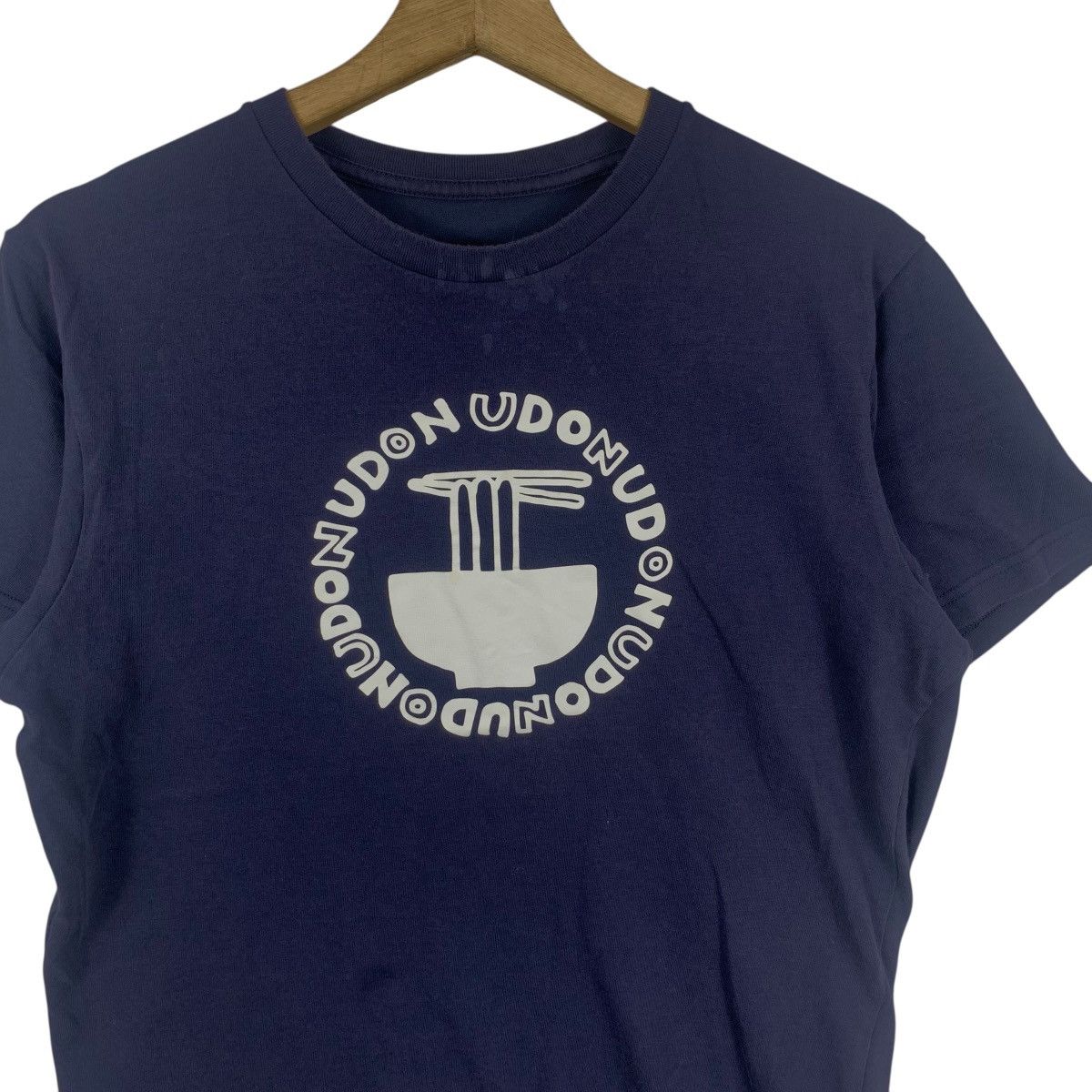 Uniqlo UNIQLO UDON JAPAN Moji Rippotai Kanji Cubes Tee Shirt Top Size US S / EU 44-46 / 1 - 6 Thumbnail