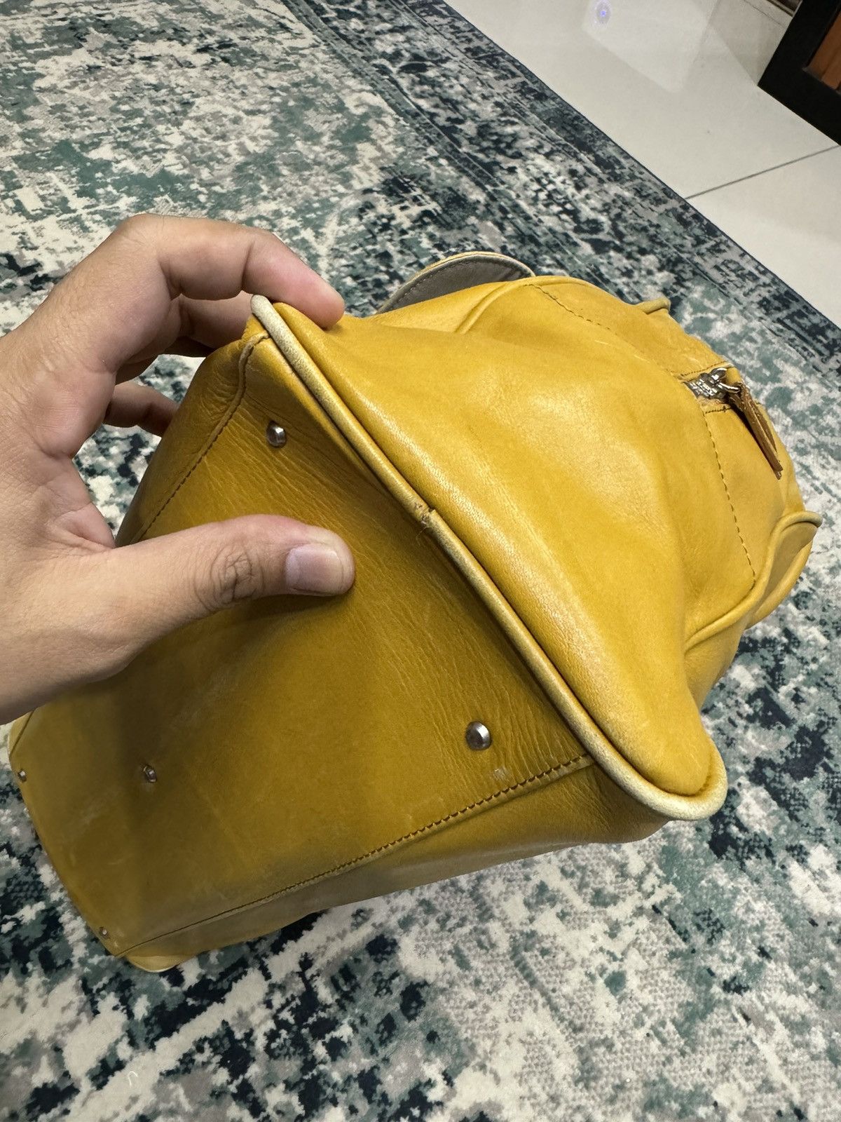 Margaret Howell LEATHER DUFFLE SHOULDER BAG CASUAL STYLE Size ONE SIZE - 8 Thumbnail