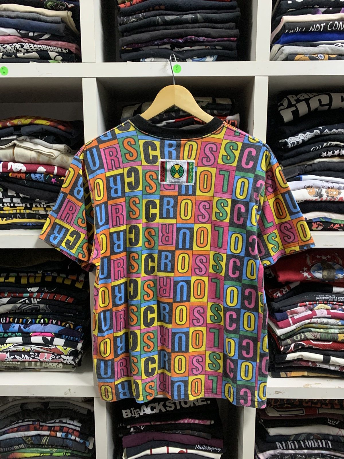 Cross Colours × Vintage Vintage Cross Colours T-Shirt Size US S / EU 44-46 / 1 - 3 Thumbnail