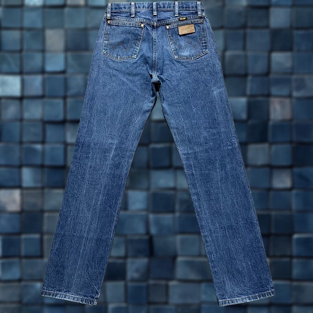 Wrangler Wrangler Jeans Mens 32x36 Blue Denim Cowboy Cut 13MWZ Western Straight Jeans Mens Regular 5-Pocket Blue Cowboy Logo Mens Size US 32 / EU 48 - 1 Thumbnail