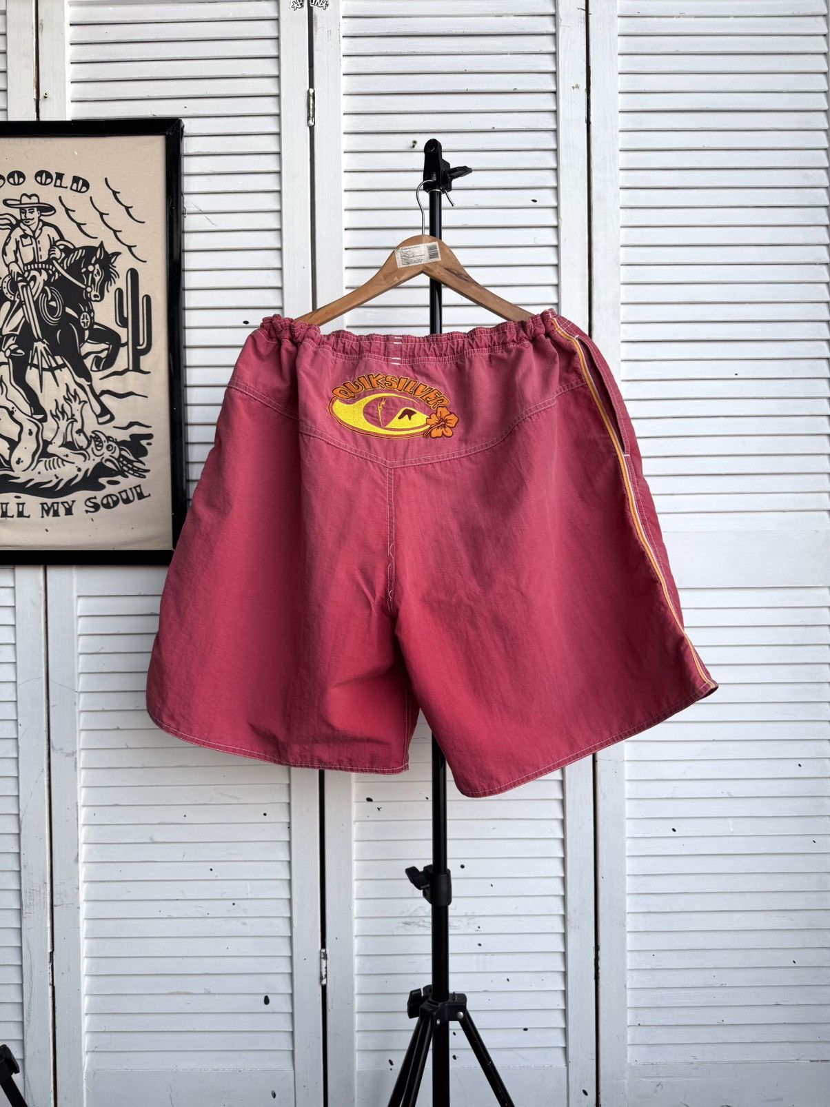 Quiksilver Vintage Quiksilver Board Shorts Surf Swim Trunks Faded Red Size US 36 / EU 52 - 10 Thumbnail