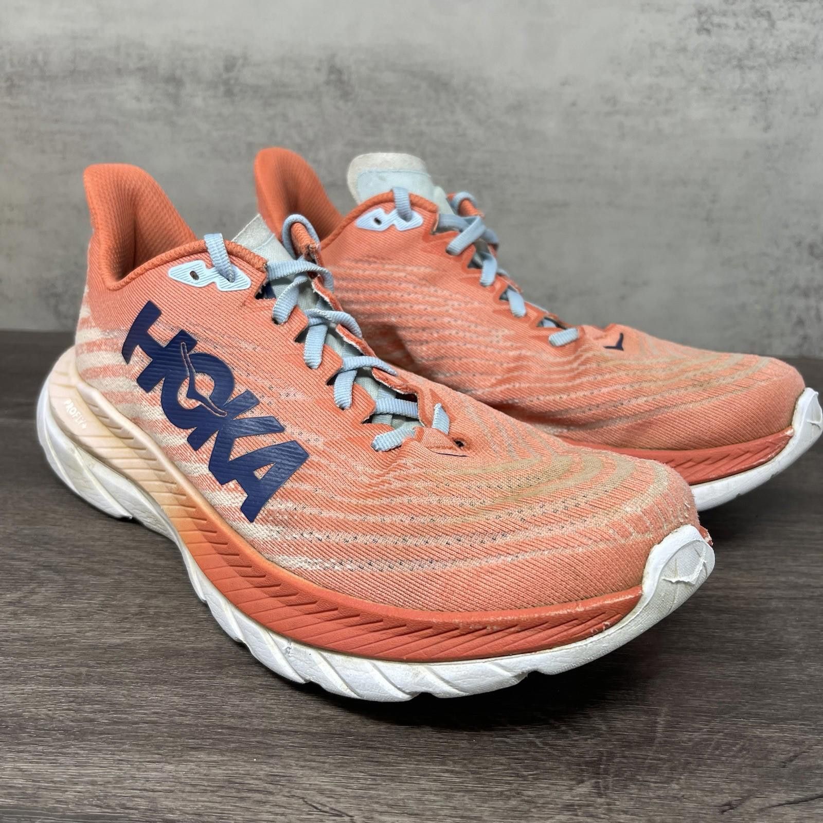 Other HOKA Mach 5 Running Shoes Womens 9 Orange White Size US 9 / IT 39 - 4 Thumbnail