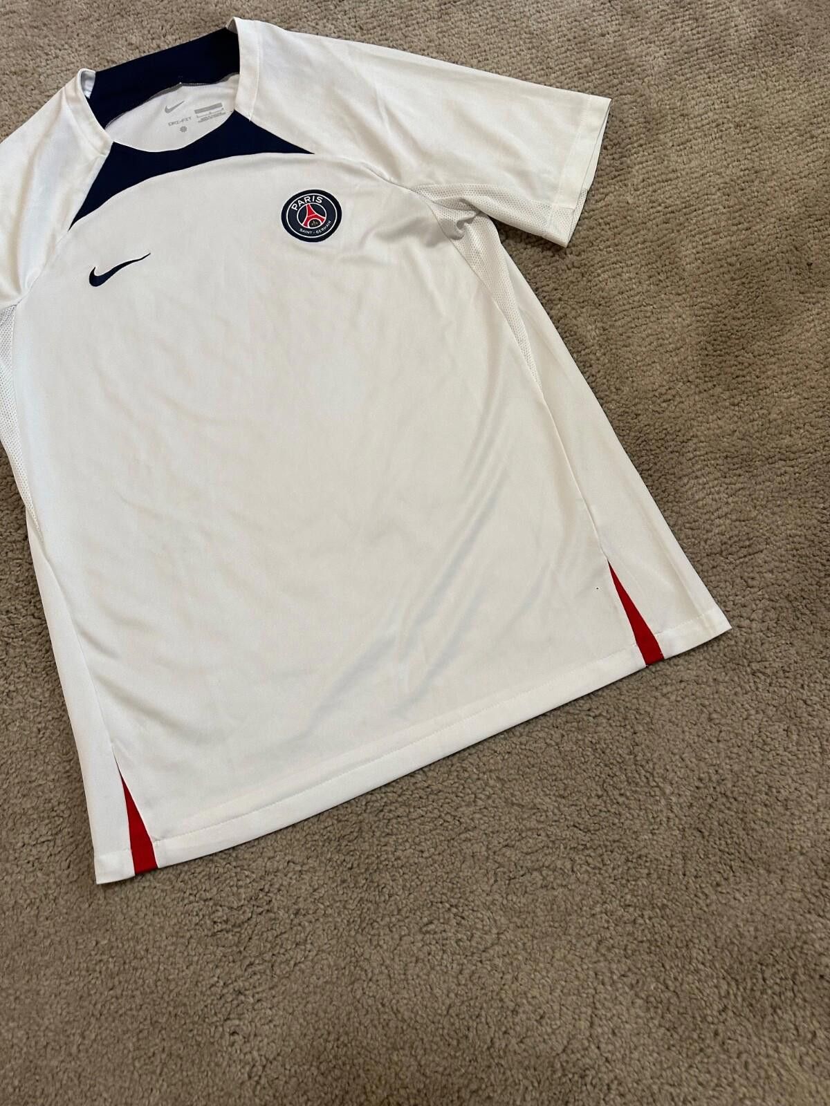 Nike 2022 Paris Saint-Germain Nike Football Soccer Shirt Jersey Size US L / EU 52-54 / 3 - 2 Thumbnail