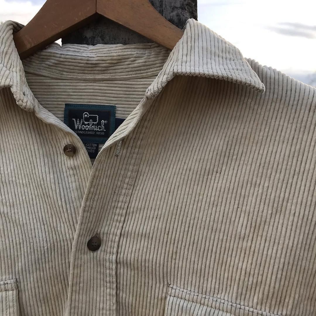 Woolrich Woolen Mills Woolrich Corduroy Solid Corduroy Shirt Made In Mexico Size US L / EU 52-54 / 3 - 7 Thumbnail