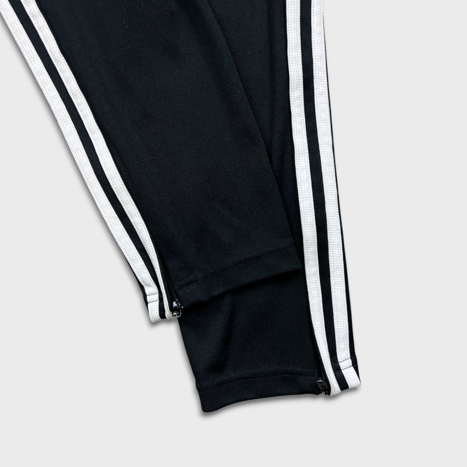 Adidas × Vintage Adidas Track Pants Small Essentials Stripe Training Athletic Size US 26 / EU 42 - 9 Thumbnail
