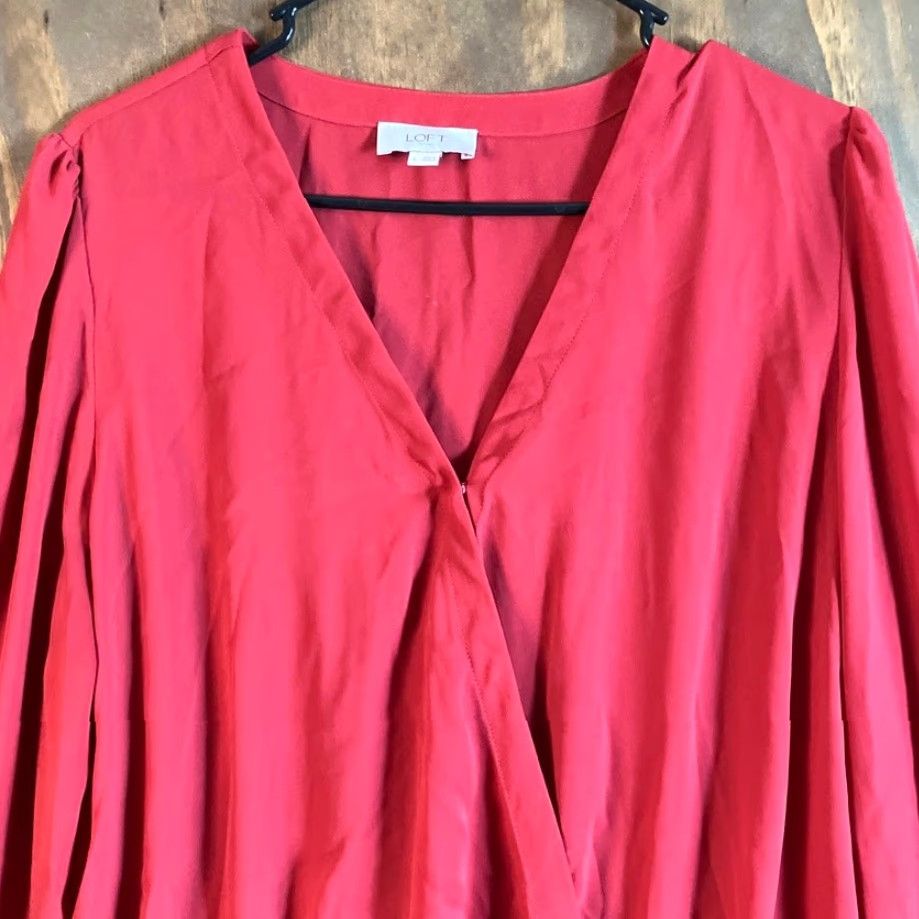 Loft LOFT Womens Bodysuit Blush Red V Neck Long Sleeve Sheer Stretch Large Size L / US 10 / IT 46 - 2 Thumbnail