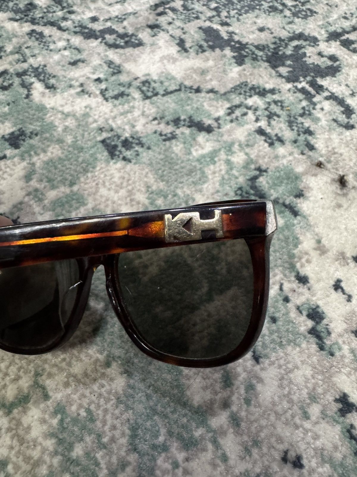 Katharine Hamnett London VINTAGE KATHARINE HAMNETT 61-5571 TORTOISESHELL SUNGLASSES Size ONE SIZE - 9 Thumbnail