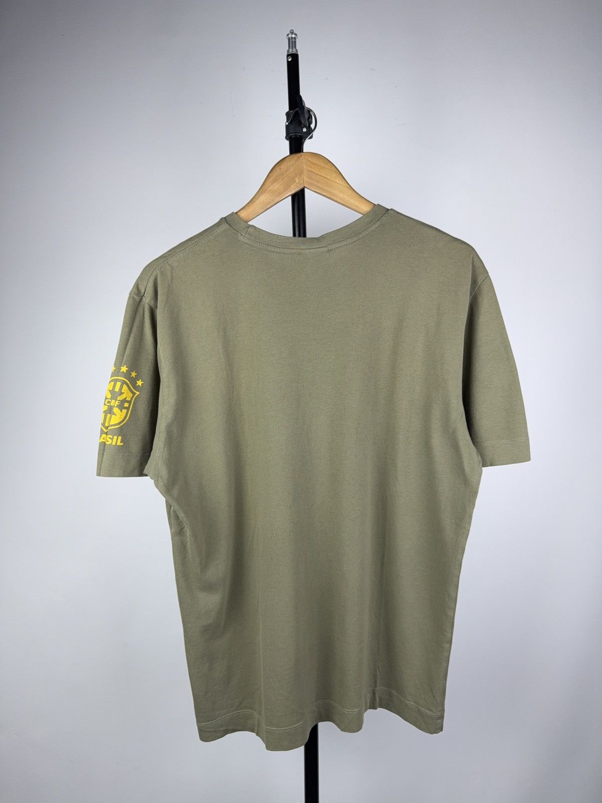 Nike Vintage 00s Retro Nike CBF Brasil Football T Shirt Size US M / EU 48-50 / 2 - 6 Thumbnail