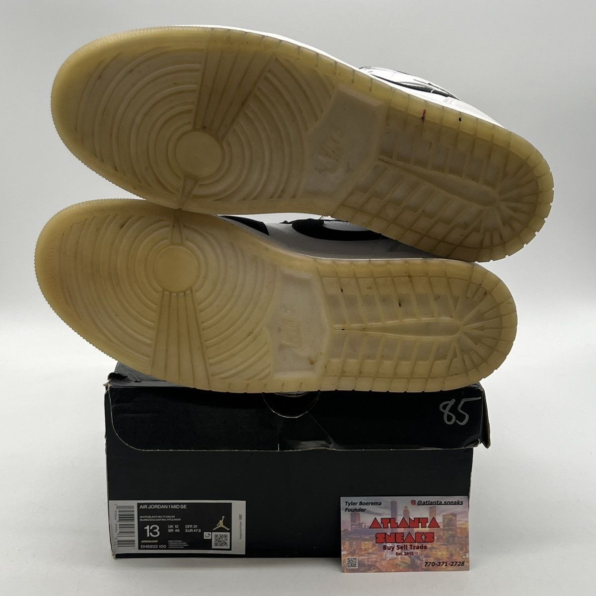 Nike Air Jordan 1 mid Diamond Size US 13 / EU 46 - 8 Thumbnail