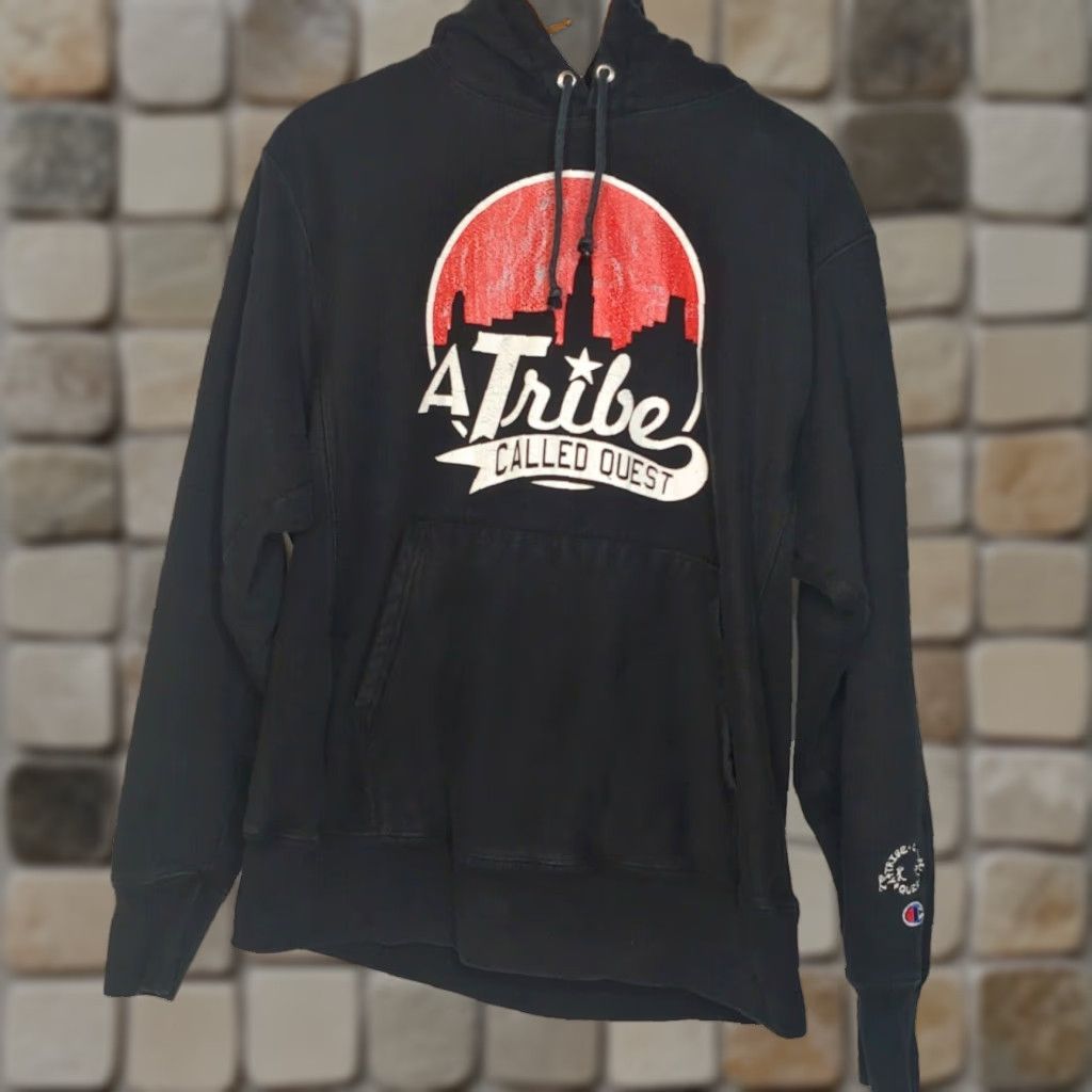 Champion VINTAGE Champion Reverse Weave Sweatshirt Hoodie A Tribe Called Quest Mens Medium Black 90s Hip Hop Band Size US M / EU 48-50 / 2 - 1 Thumbnail
