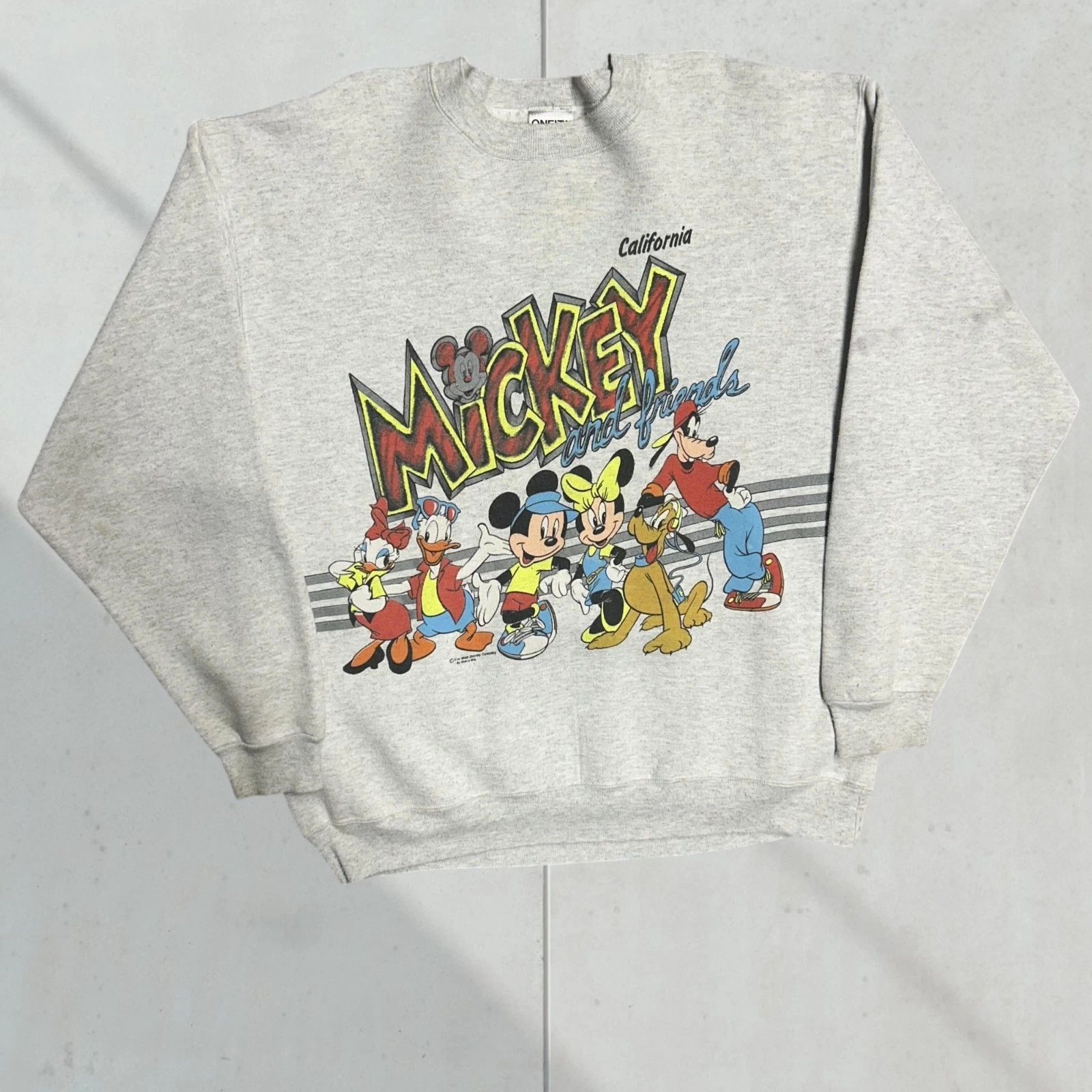 Disney Disney Mickey and Friends Vintage 80's Sweatshirt XL White Size US XL / EU 56 / 4 - 1 Thumbnail