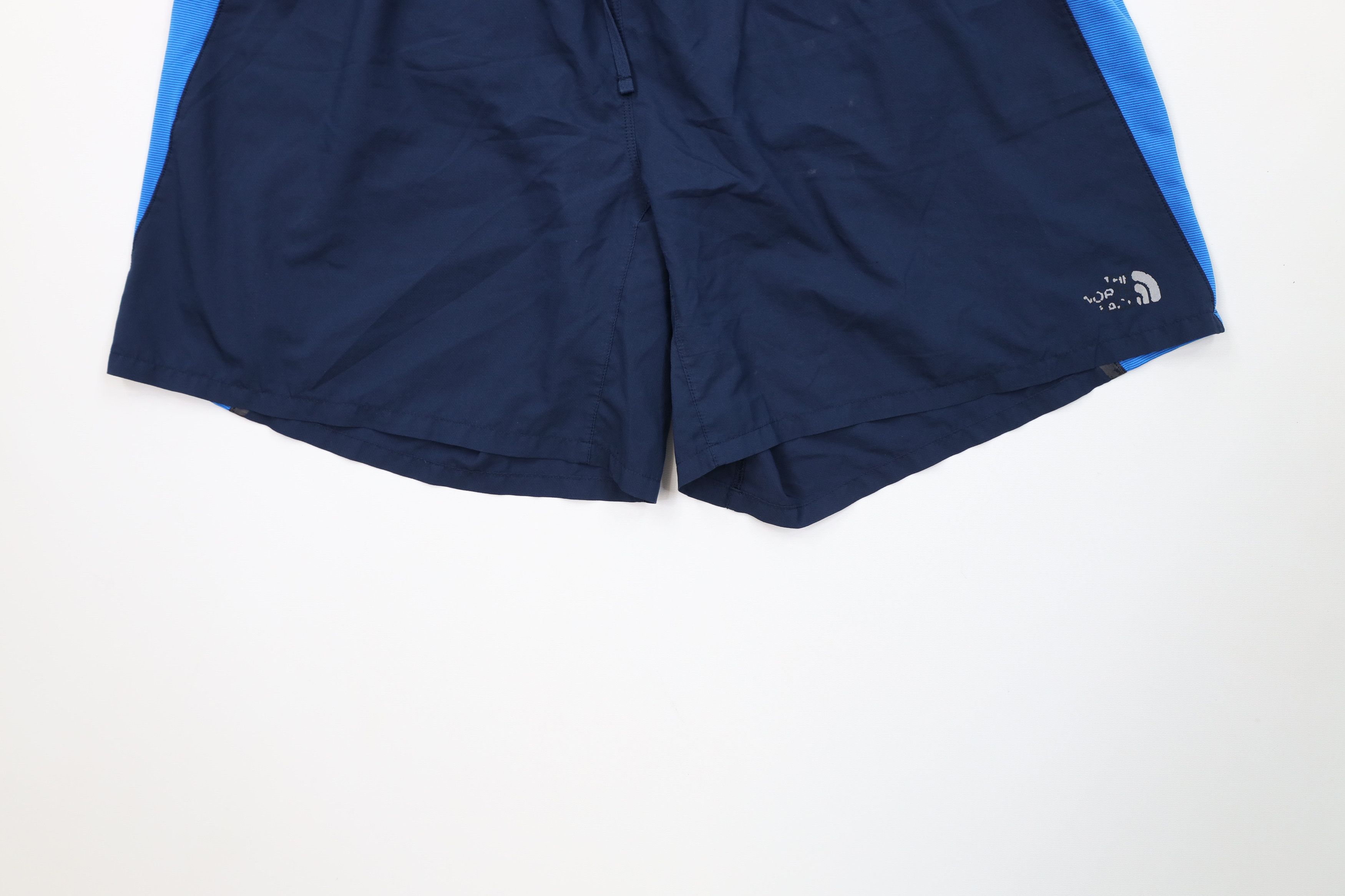 The North Face The North Face Reflective Lined Running Jogging Shorts Size US 34 / EU 50 - 4 Thumbnail