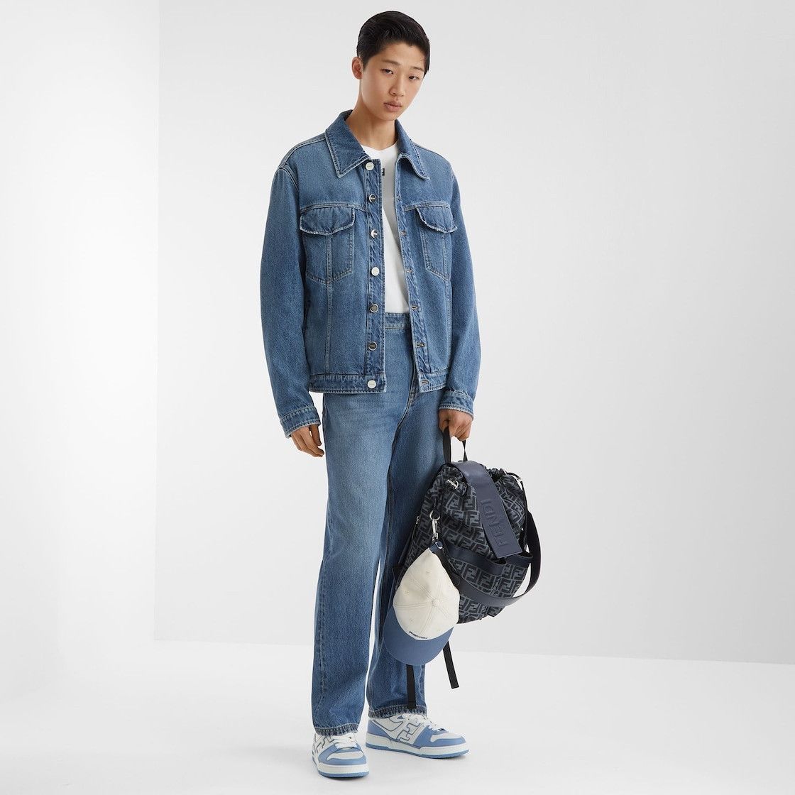 Fendi o1s1wg110126 Jeans Jacket in Blue Size US M / EU 48-50 / 2 - 4 Thumbnail