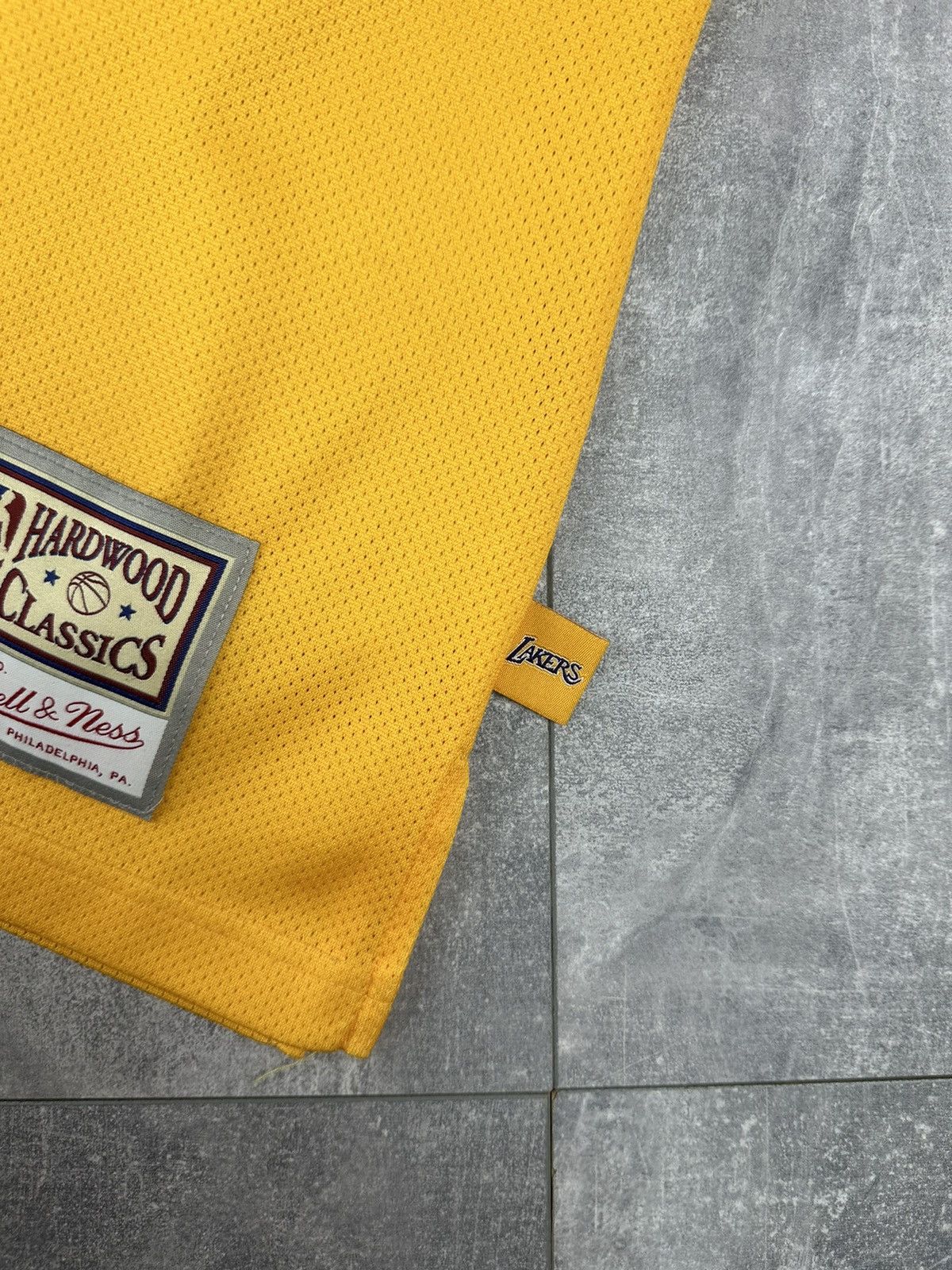 Mitchell & Ness Mitchell & Ness Los Angeles Lakers Basketball Tank-Top Size US M / EU 48-50 / 2 - 3 Thumbnail